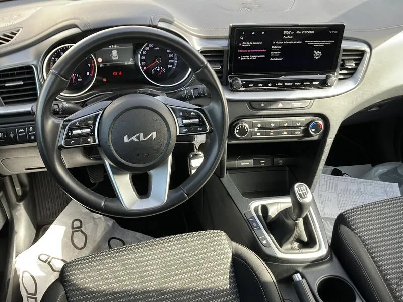 Kia XCeed 1.0 T-GDi Business - foto 34