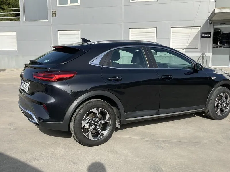 Kia XCeed 1.0 T-GDi Business - foto 6