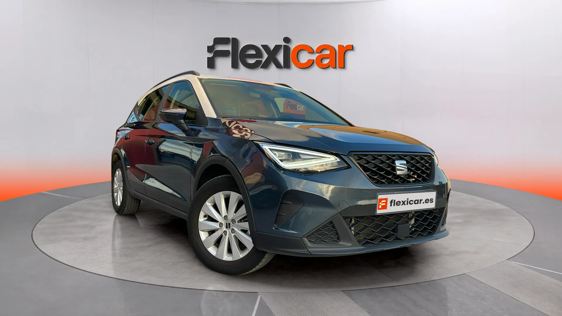 SEAT Arona 1.0 TSI Reference - foto 1