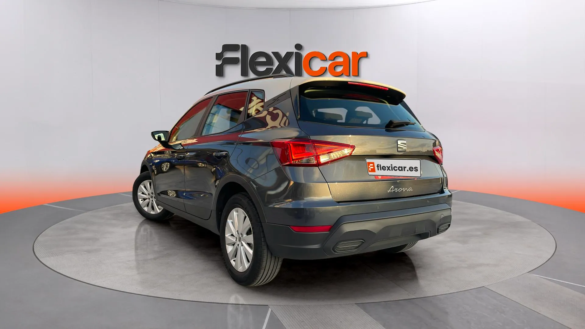SEAT Arona 1.0 TSI Reference - foto 8