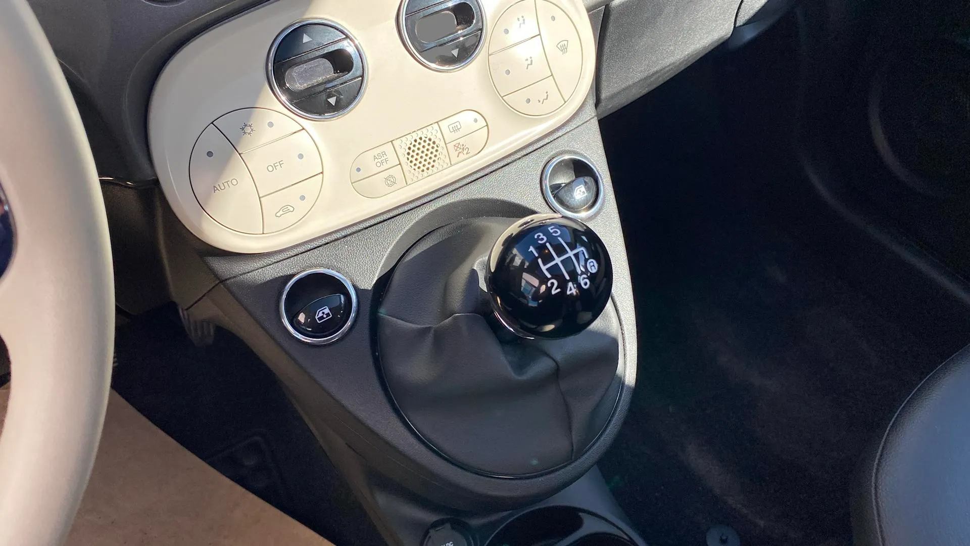 Fiat 500 Dolcevita 1.0 Hybrid - foto 18