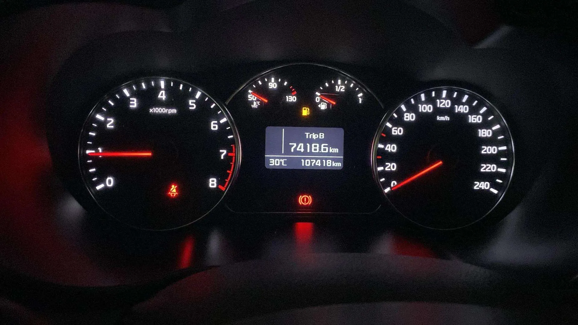 Kia Carens 1.6 GDi Drive - foto 13