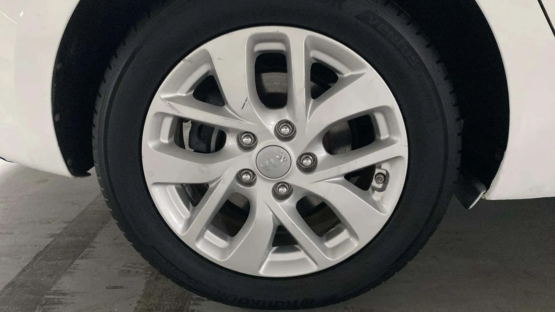 Kia Carens 1.6 GDi Drive - foto 31