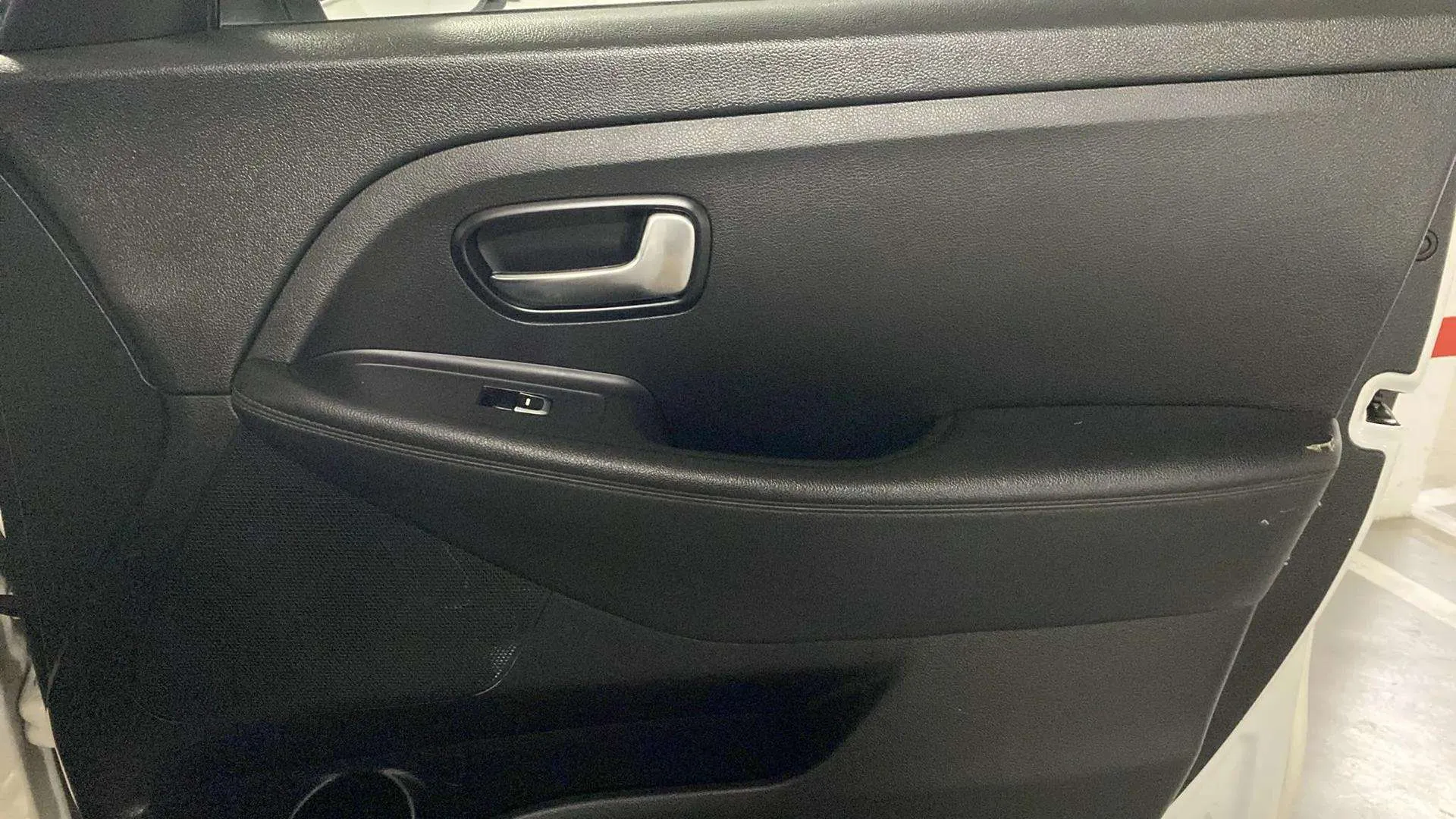 Kia Carens 1.6 GDi Drive - foto 30
