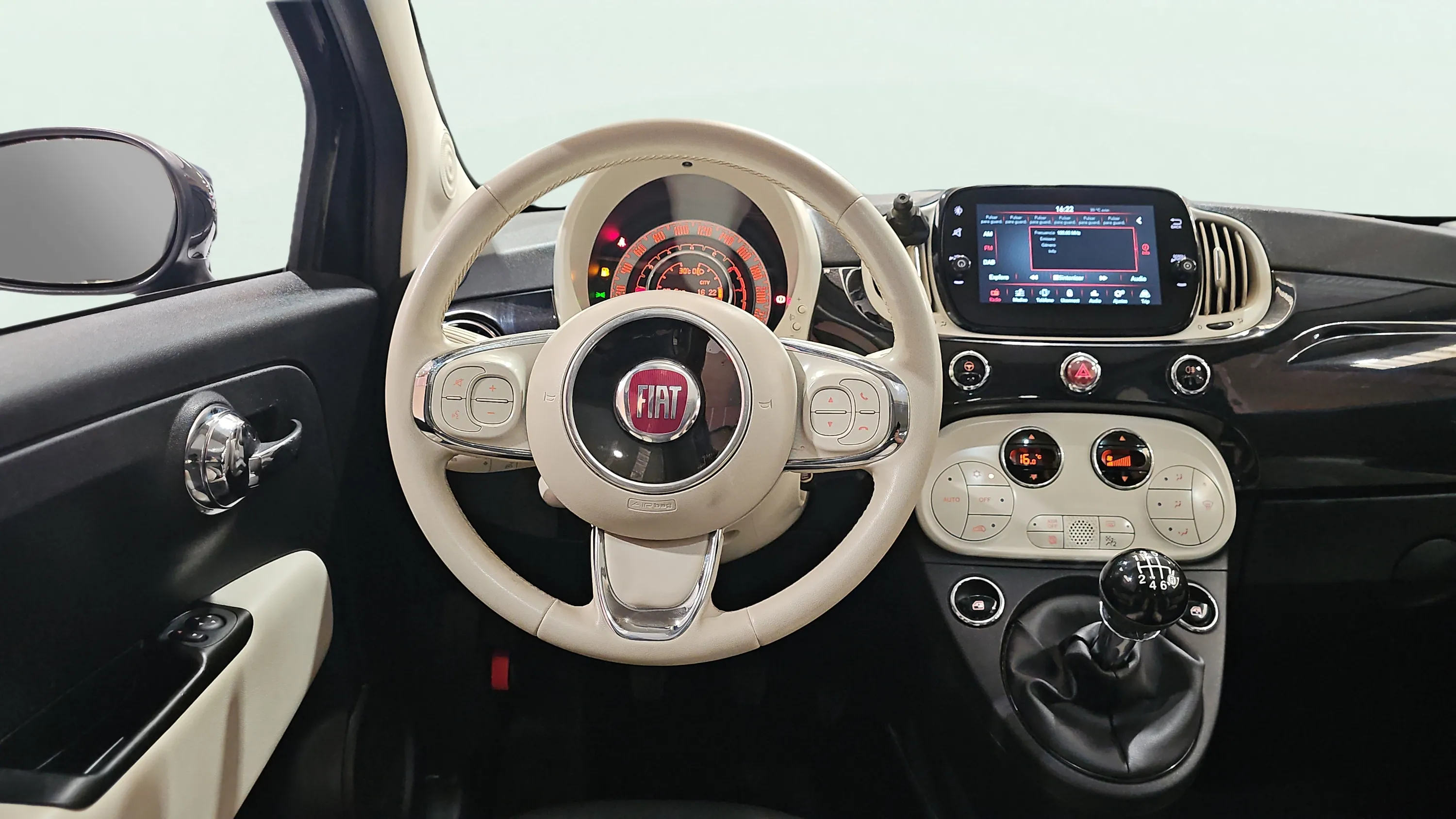 Fiat 500 Dolcevita 1.0 Hybrid - foto 9