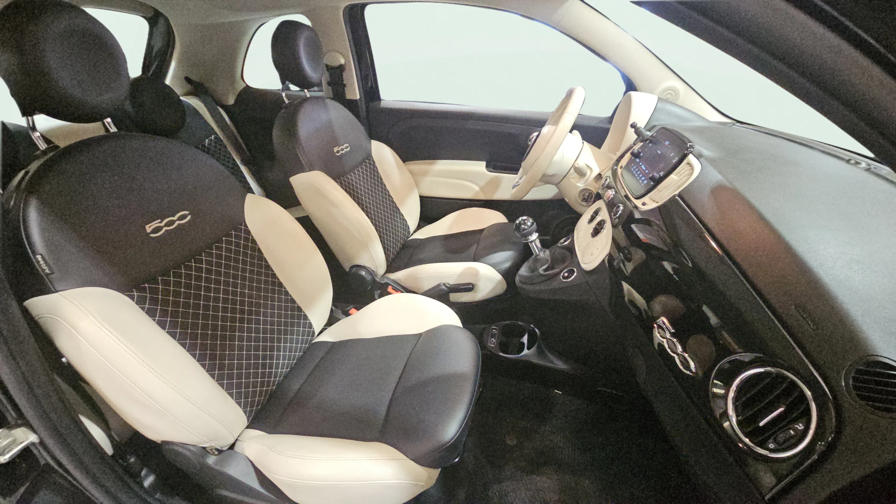 Fiat 500 Dolcevita 1.0 Hybrid - foto 12