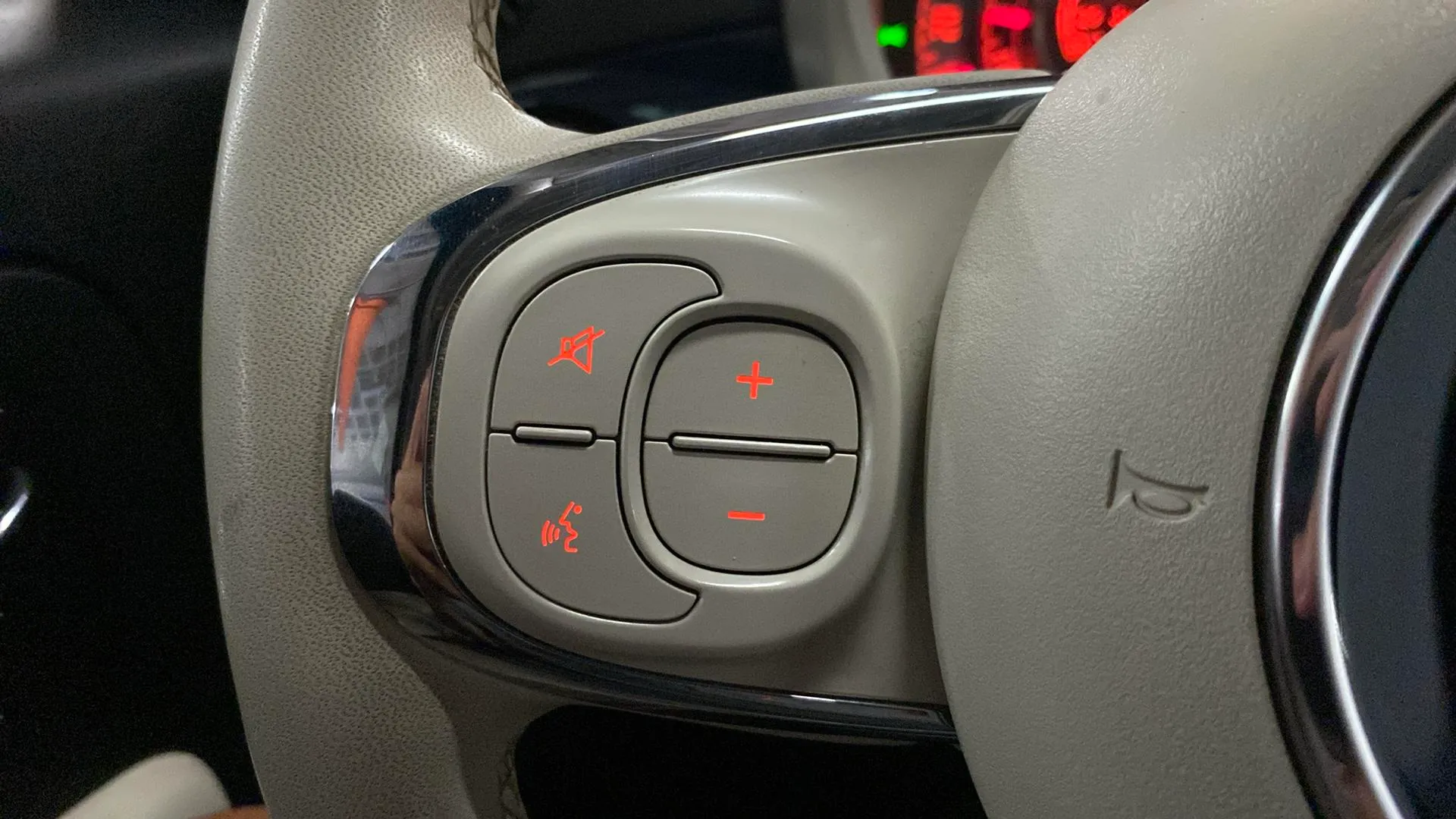 Fiat 500 Dolcevita 1.0 Hybrid - foto 11