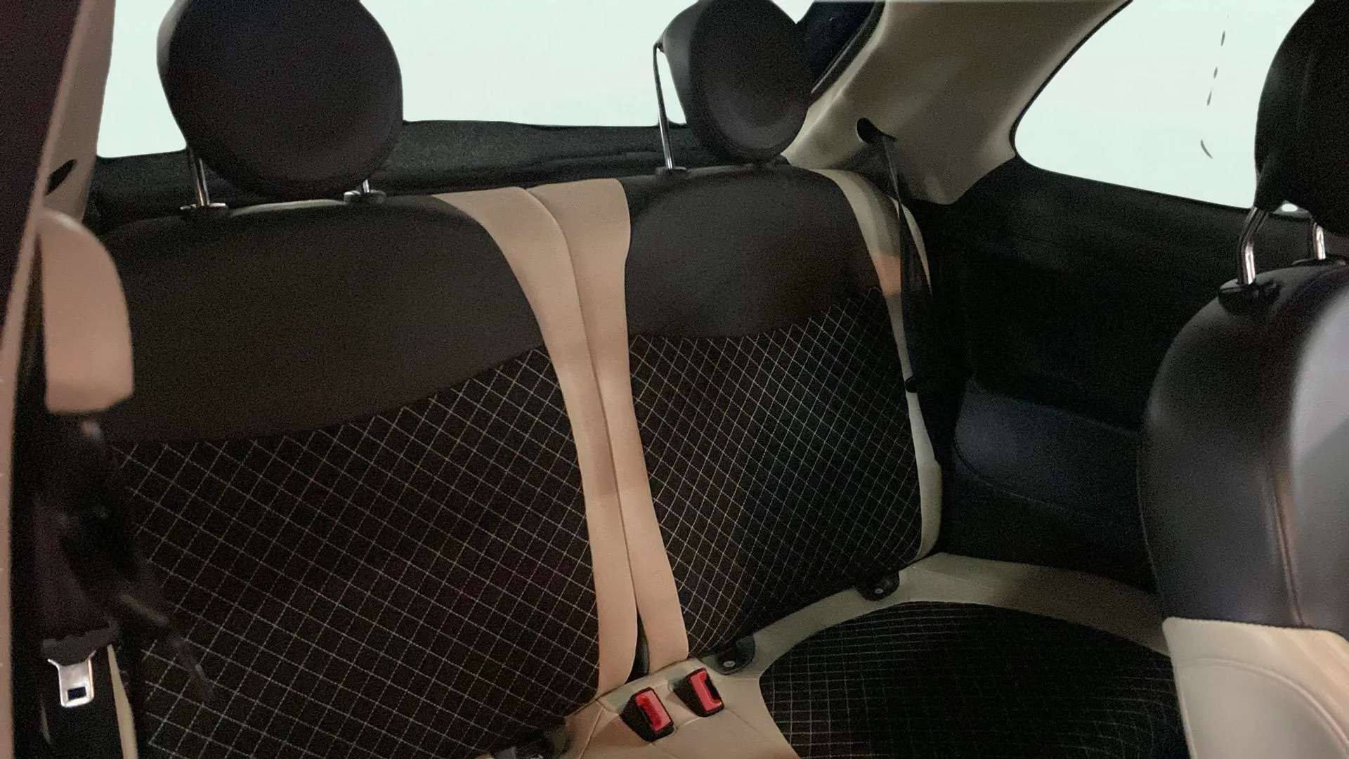 Fiat 500 Dolcevita 1.0 Hybrid - foto 21