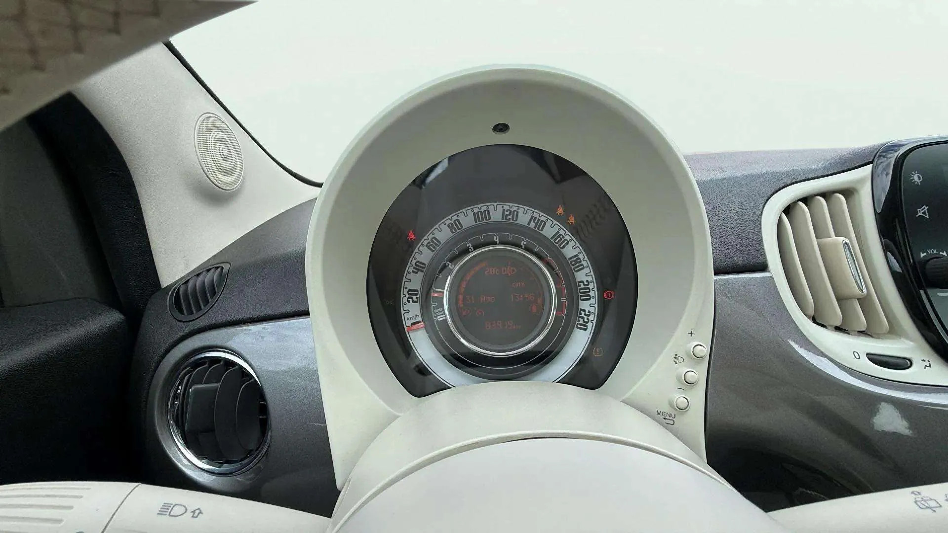 Fiat 500 Dolcevita 1.0 Hybrid - foto 11