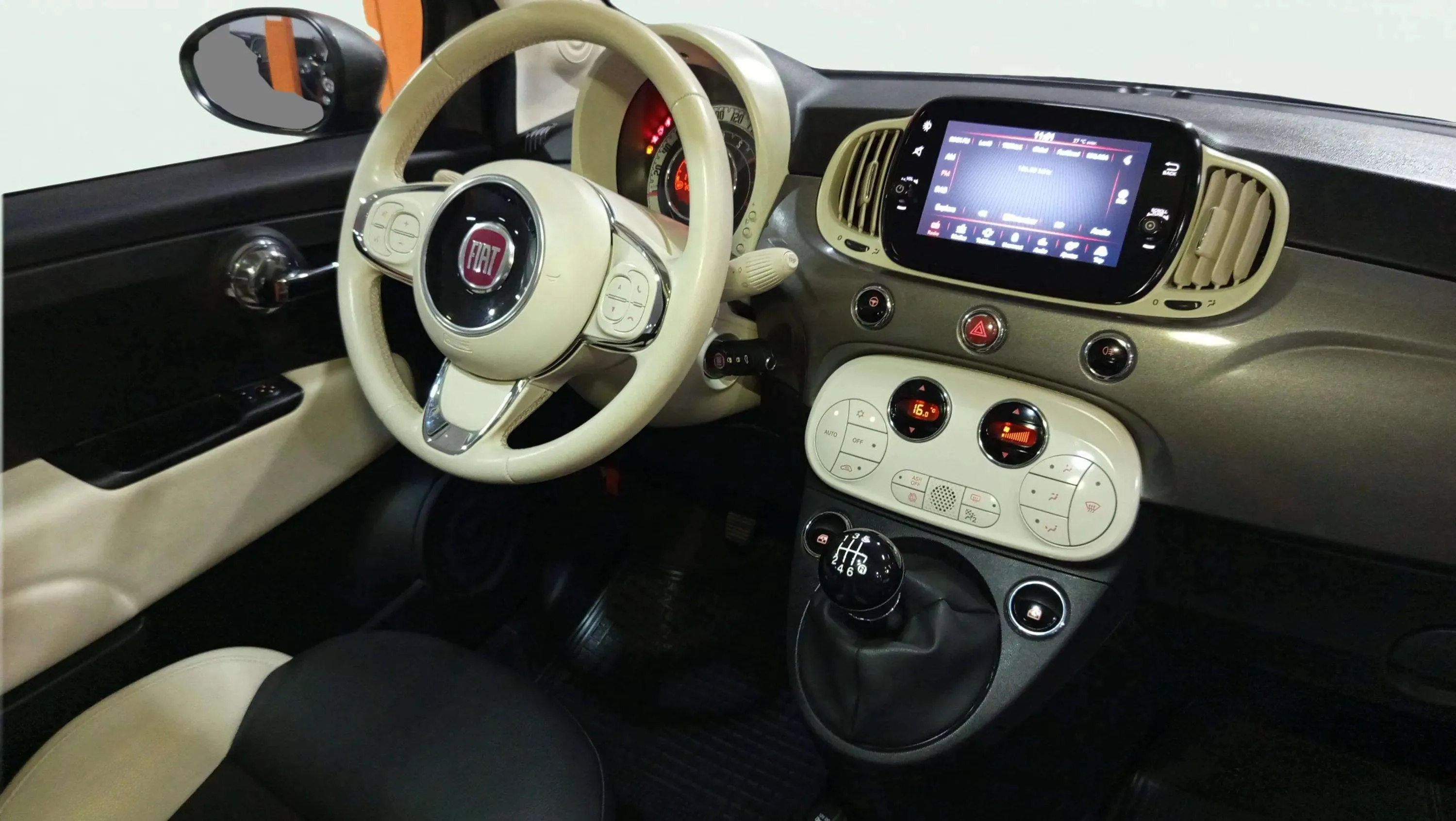Fiat 500 Dolcevita 1.0 Hybrid - foto 14