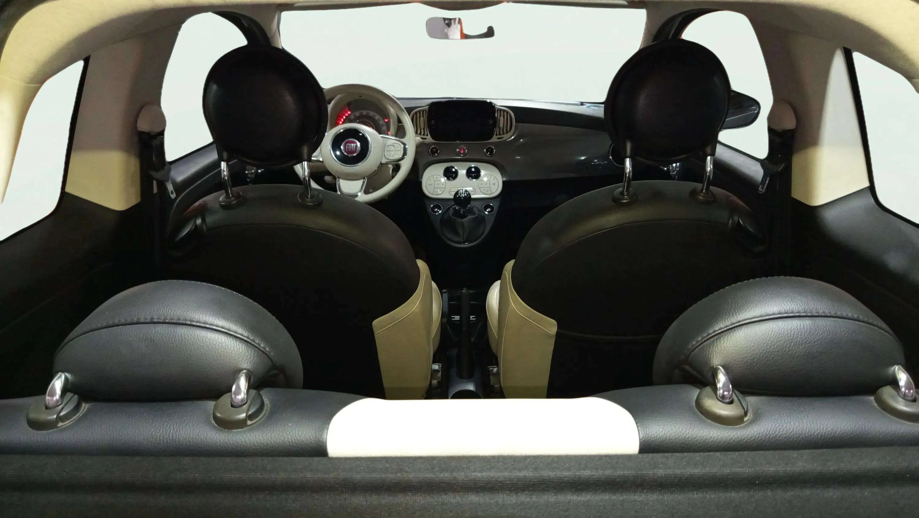 Fiat 500 Dolcevita 1.0 Hybrid - foto 21