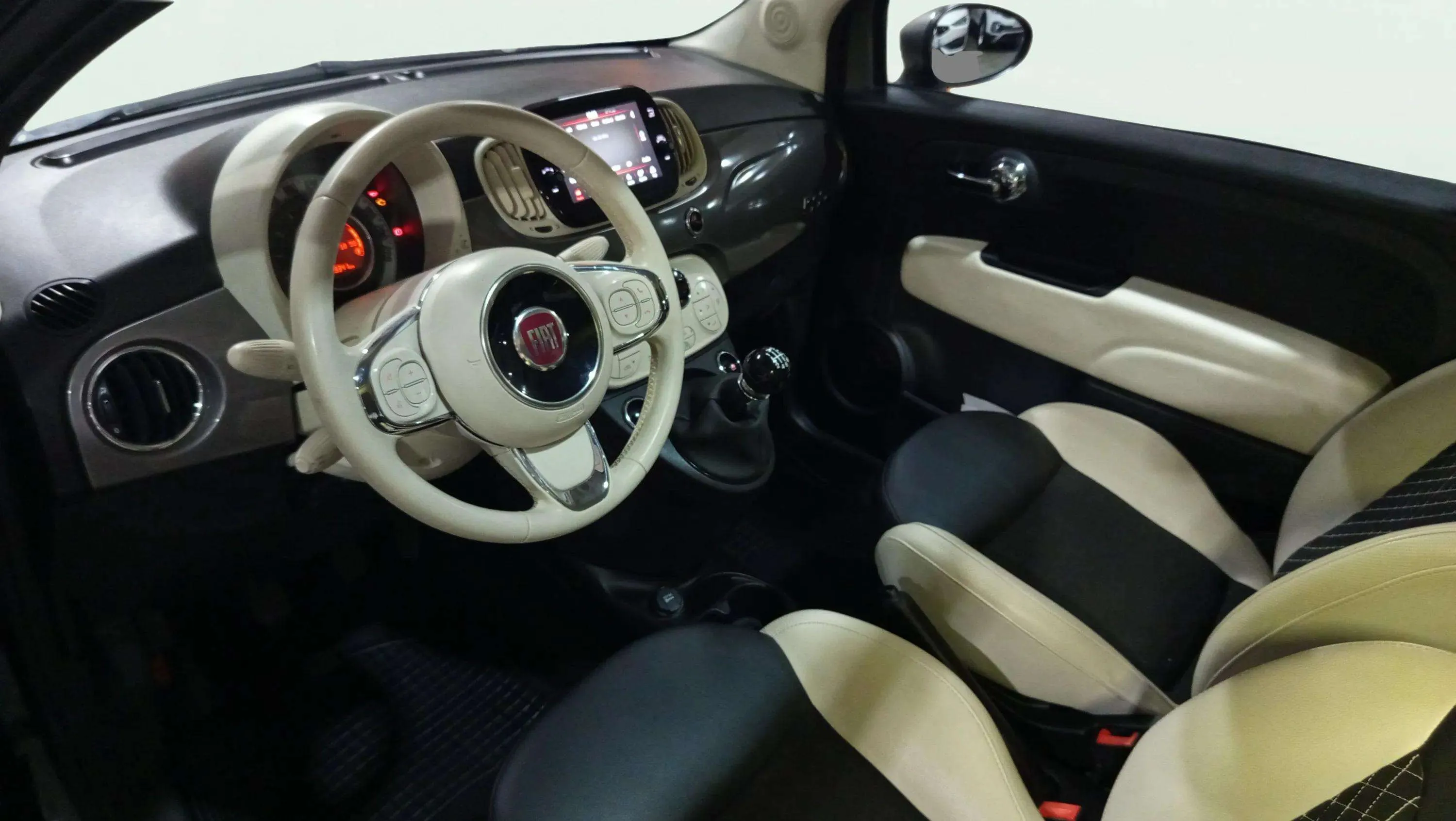 Fiat 500 Dolcevita 1.0 Hybrid - foto 12