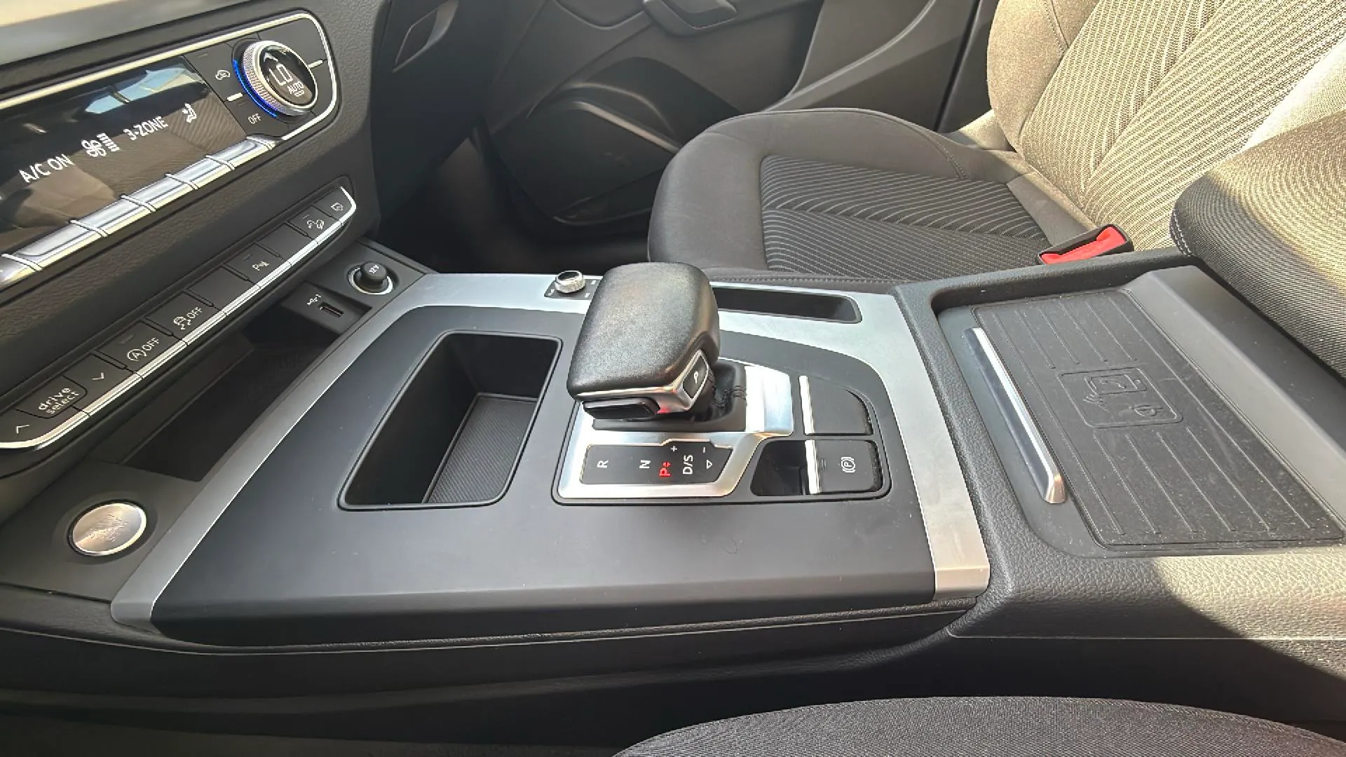 Audi Q5 Advanced 35 TDI S tronic - foto 15