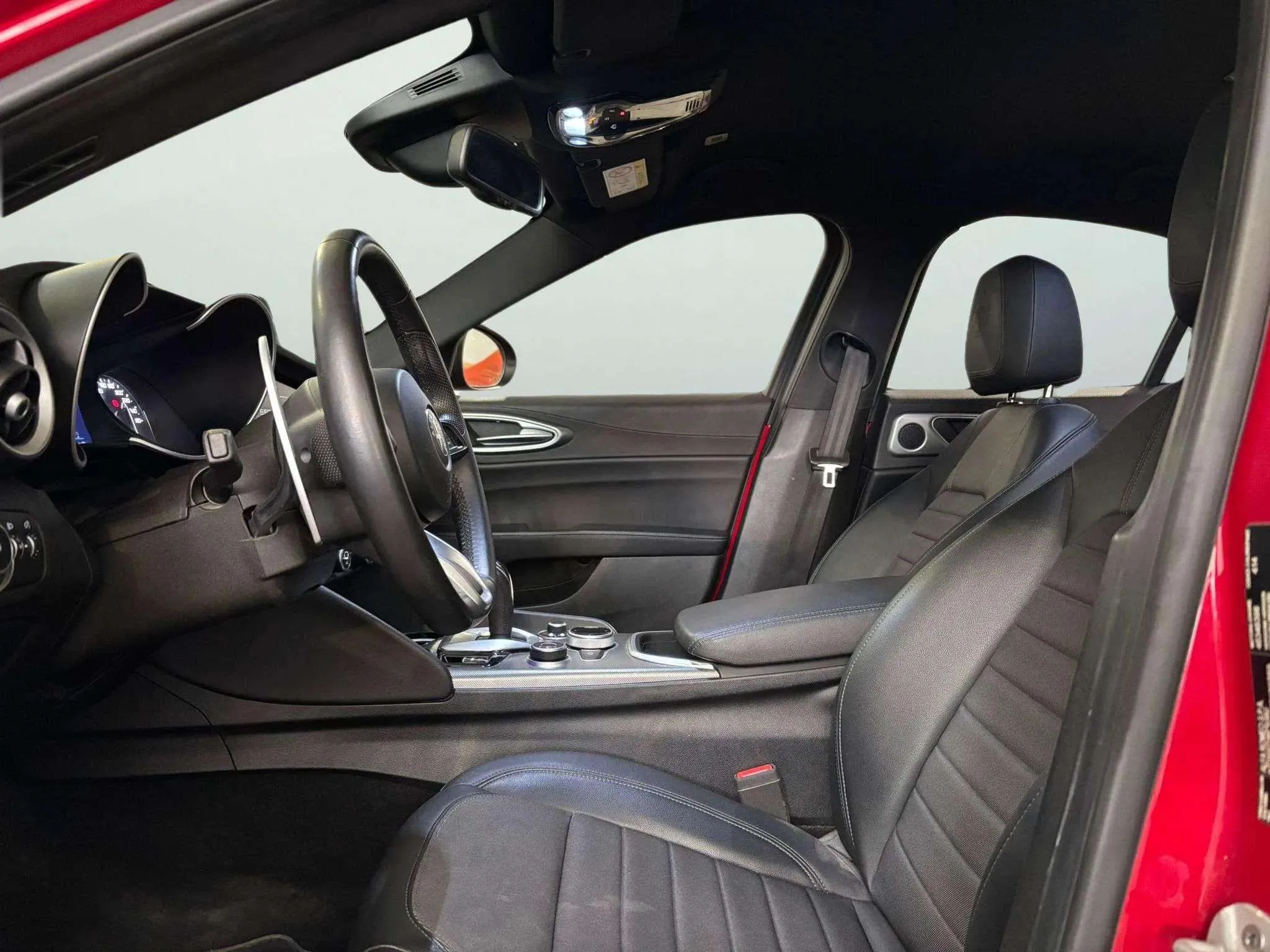 Alfa Romeo Giulia 2.2 Diesel Sprint RWD - foto 9