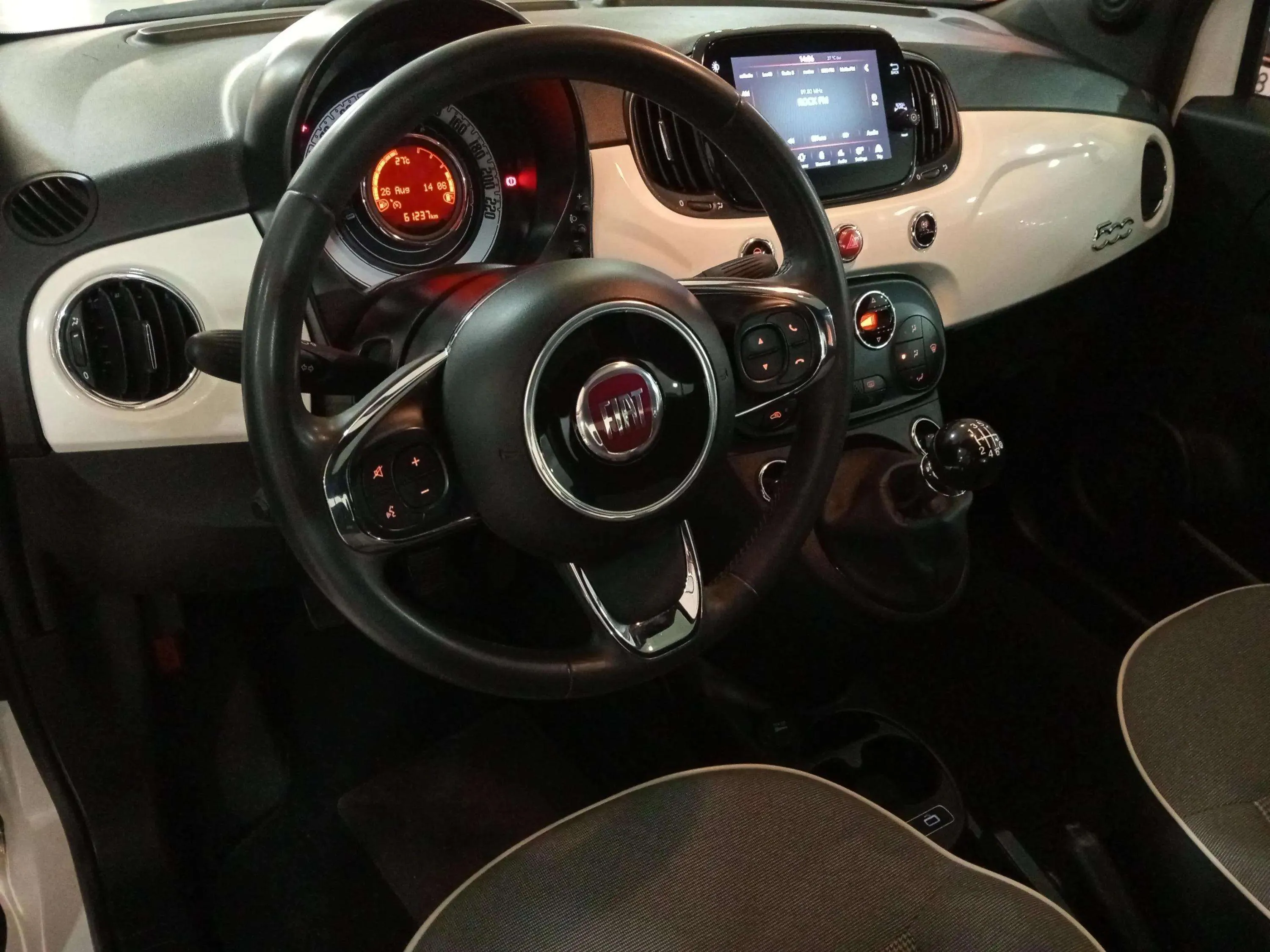 Fiat 500 Dolcevita 1.0 Hybrid - foto 10