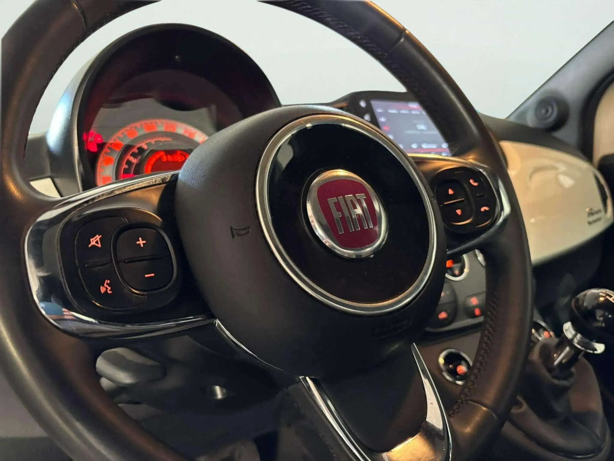 Fiat 500 Connect 1.0 Hybrid - foto 7