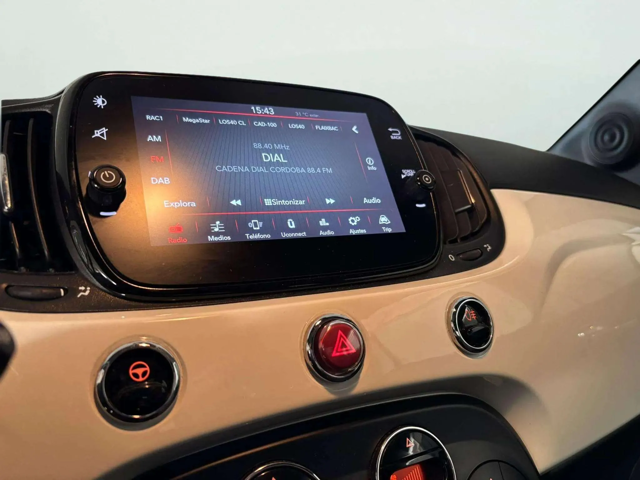 Fiat 500 Connect 1.0 Hybrid - foto 12