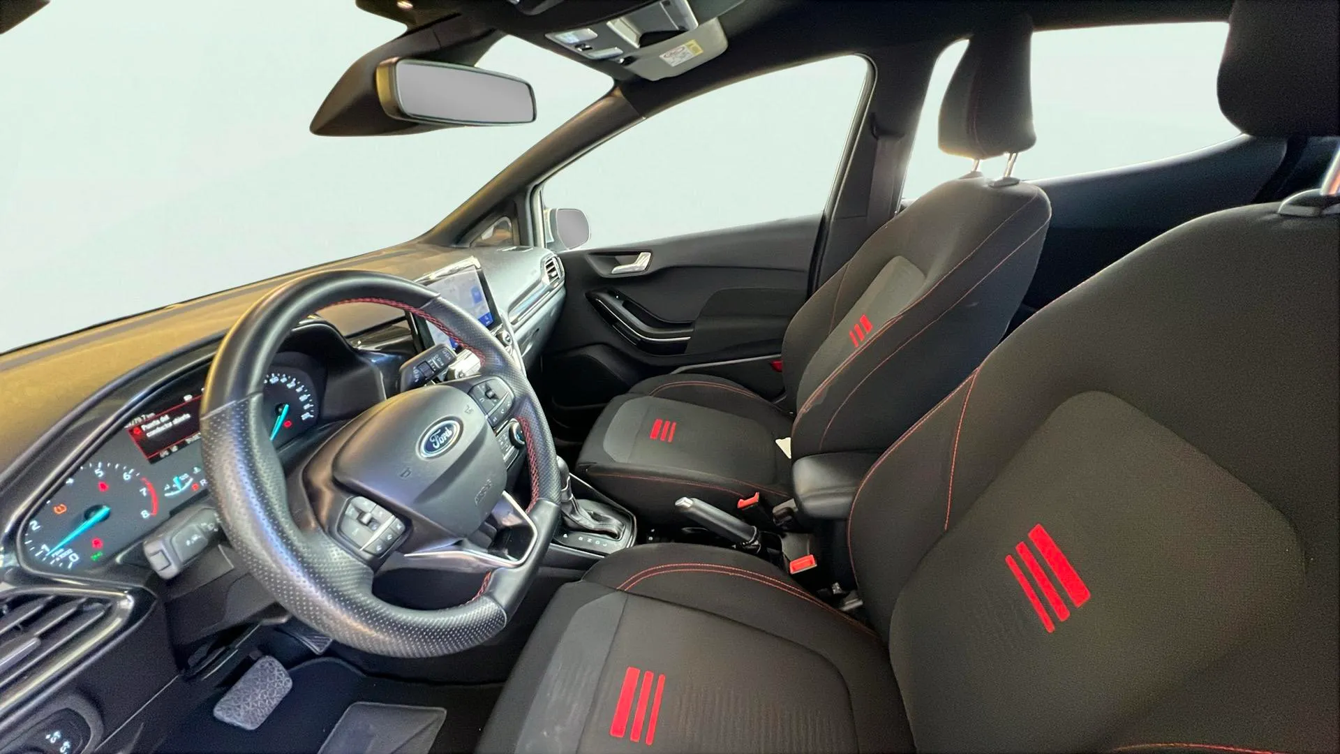 Ford Fiesta 1.0 EcoBoost MHEV ST-Line - foto 9