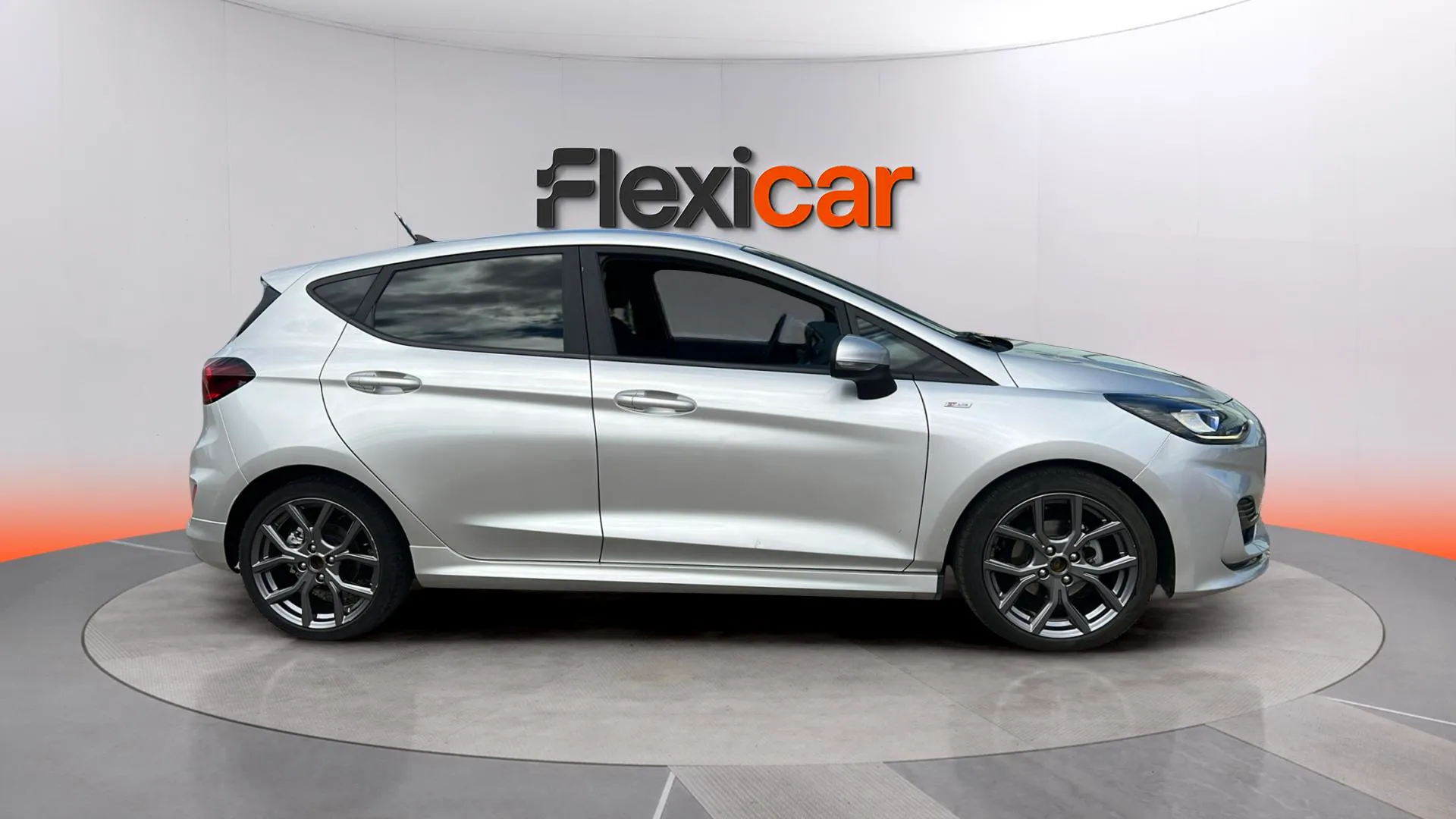 Ford Fiesta 1.0 EcoBoost MHEV ST-Line - foto 2