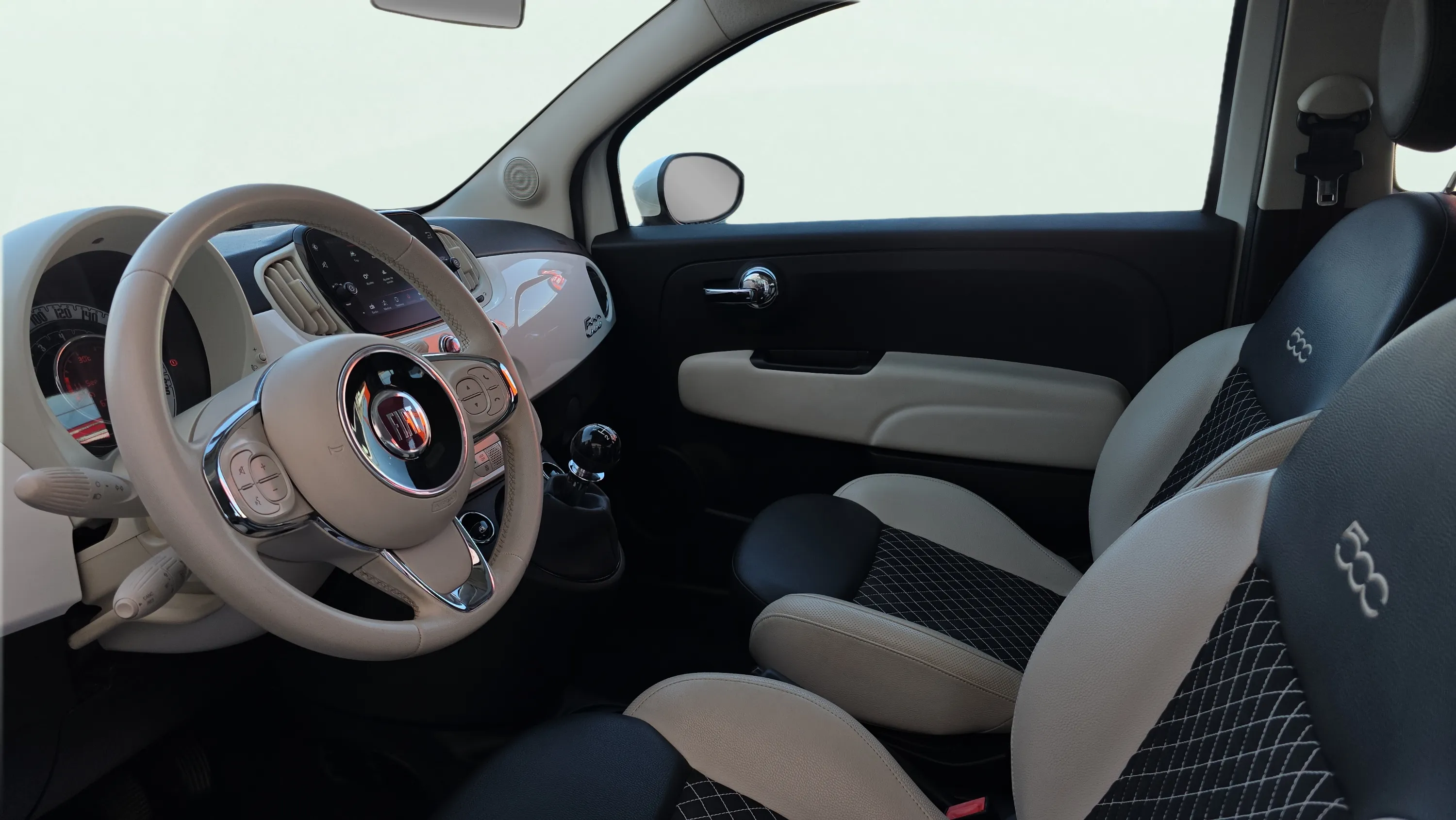 Fiat 500 Dolcevita 1.0 Hybrid - foto 13