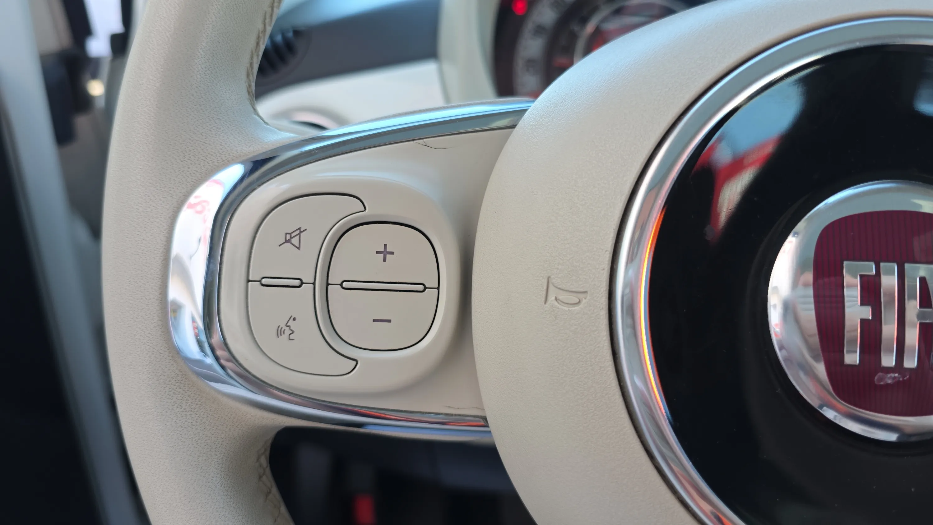 Fiat 500 Dolcevita 1.0 Hybrid - foto 17