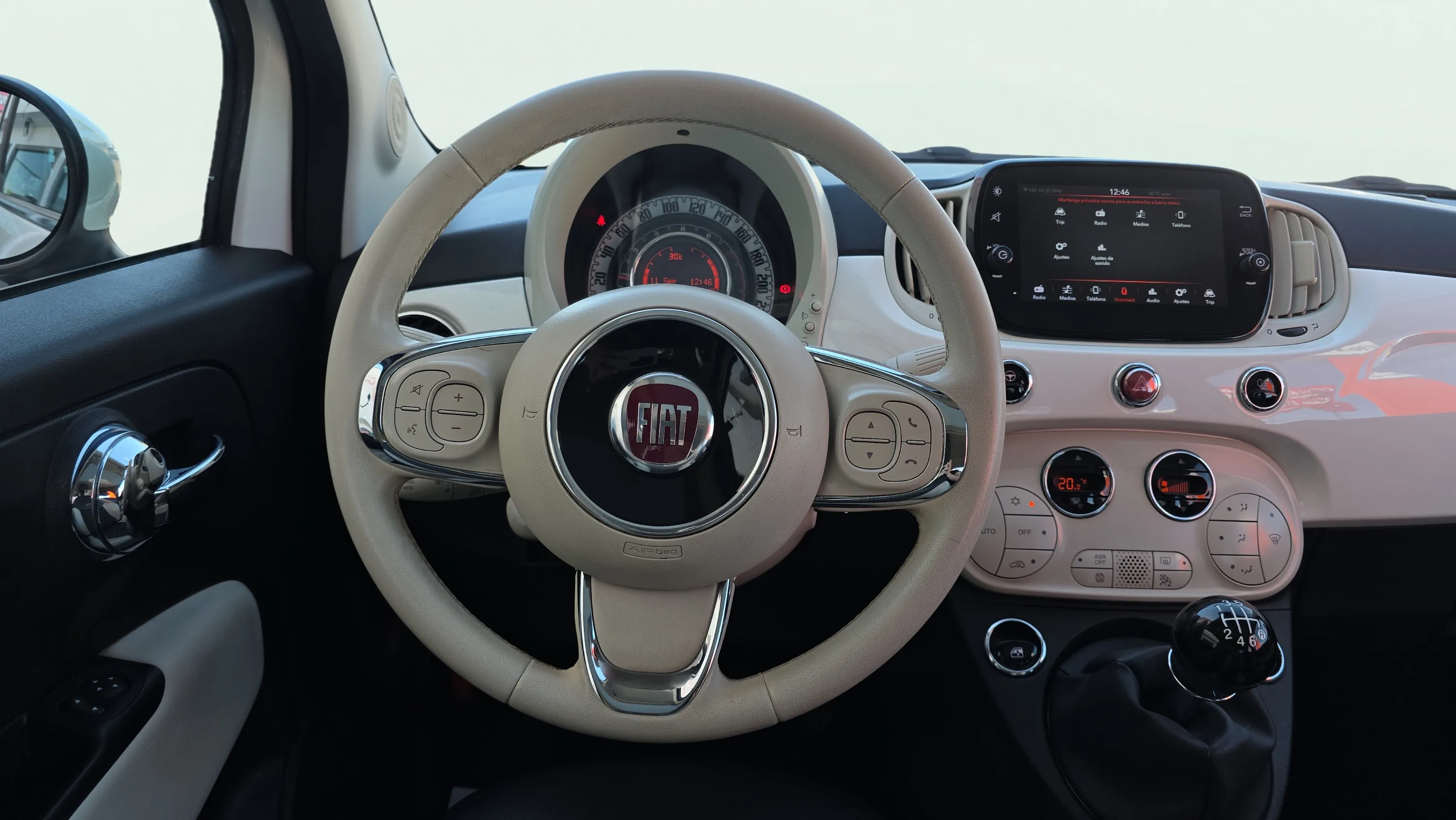 Fiat 500 Dolcevita 1.0 Hybrid - foto 11