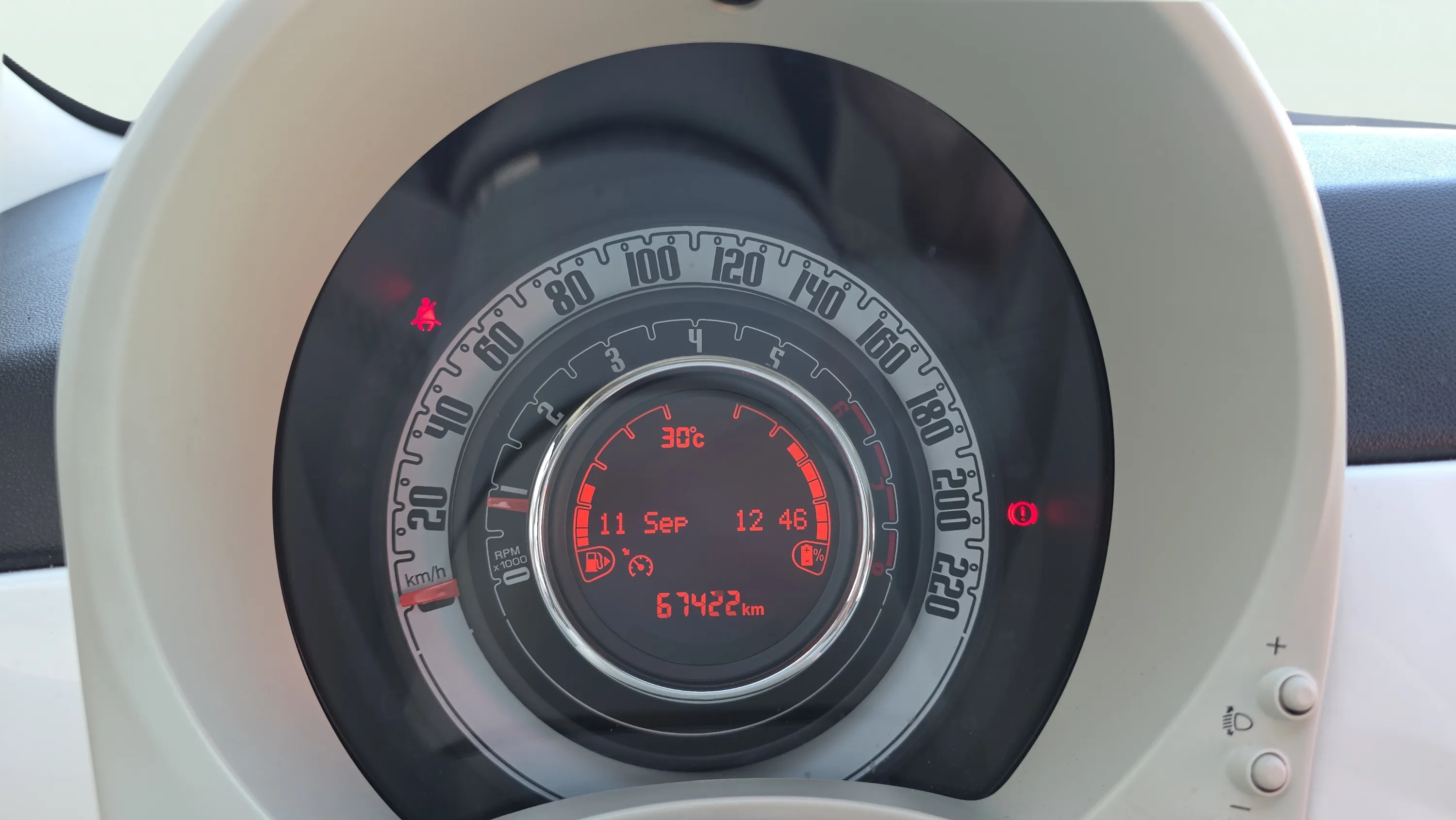 Fiat 500 Dolcevita 1.0 Hybrid - foto 12