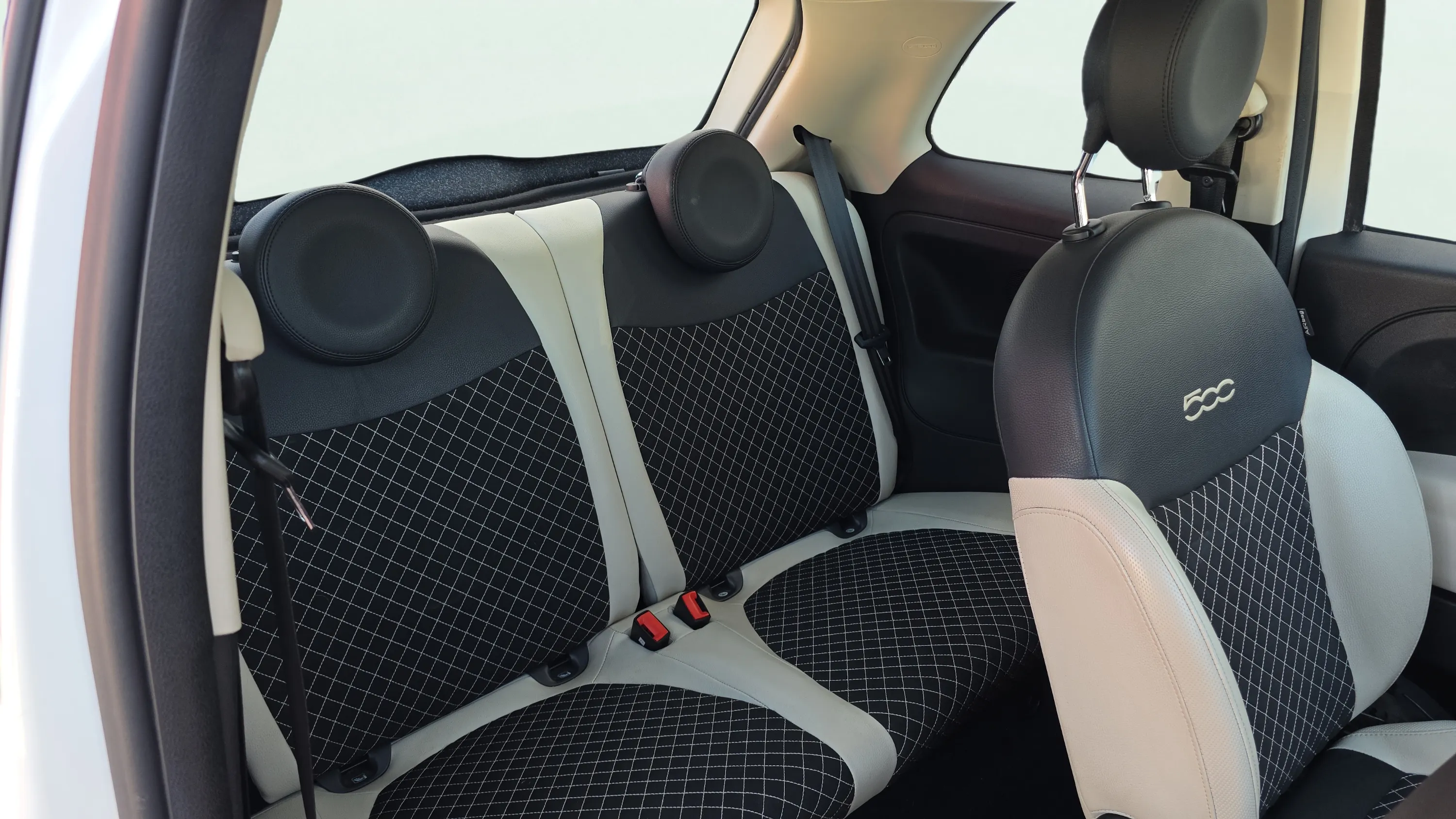 Fiat 500 Dolcevita 1.0 Hybrid - foto 15