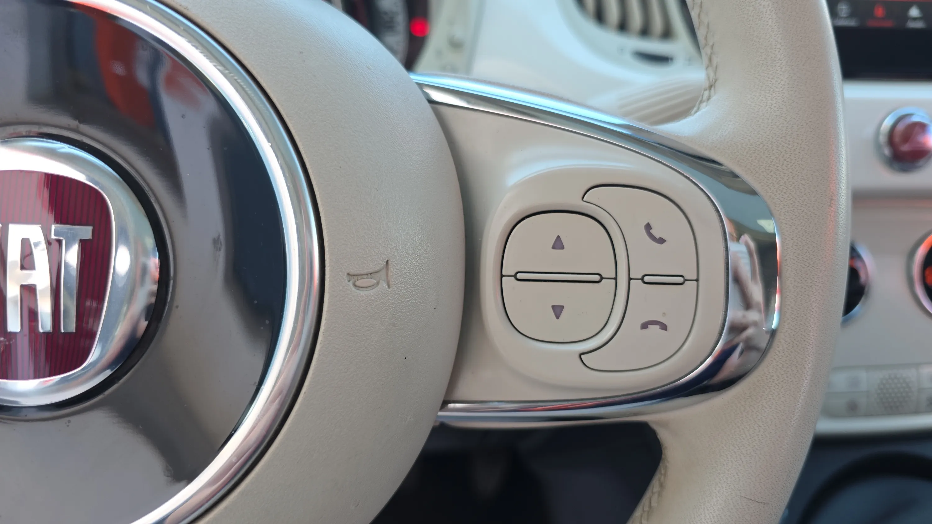 Fiat 500 Dolcevita 1.0 Hybrid - foto 18