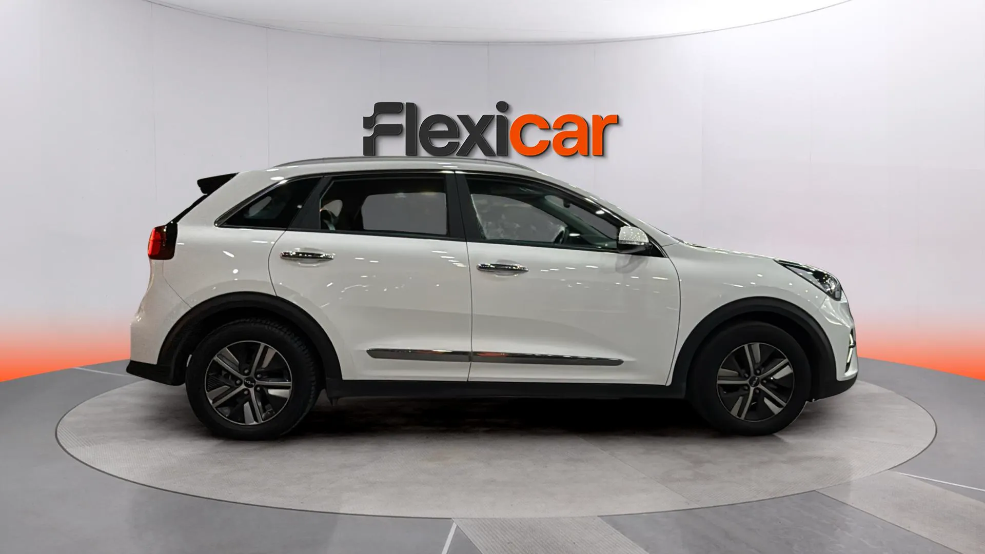 Kia Niro 1.6 GDi PHEV Drive - foto 8