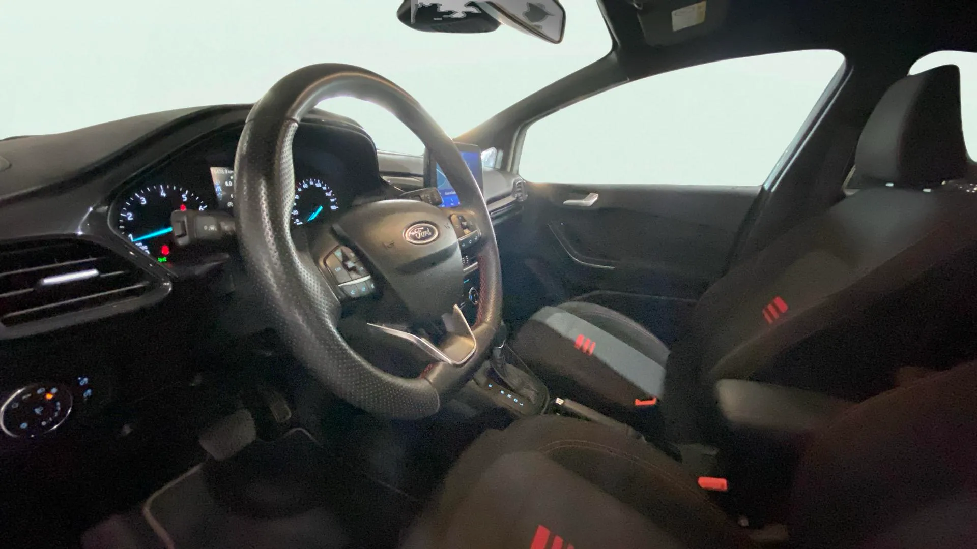 Ford Fiesta 1.0 EcoBoost MHEV ST-Line X - foto 15