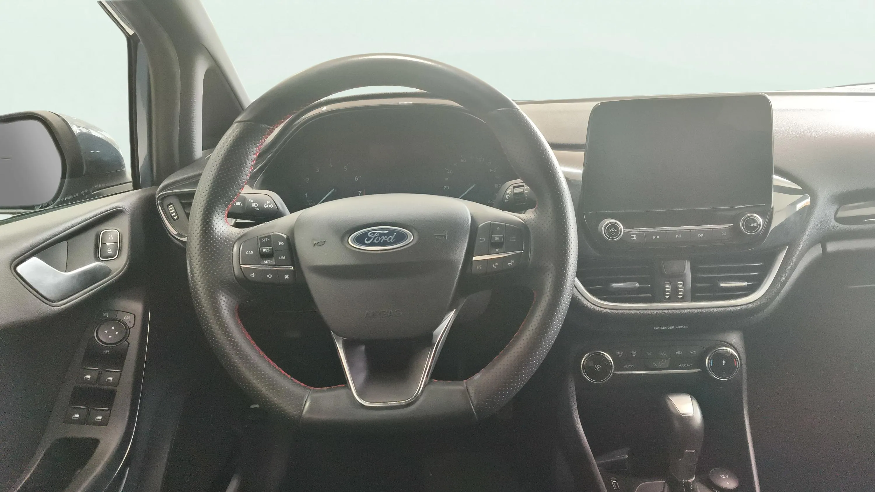 Ford Fiesta 1.0 EcoBoost MHEV ST-Line - foto 13