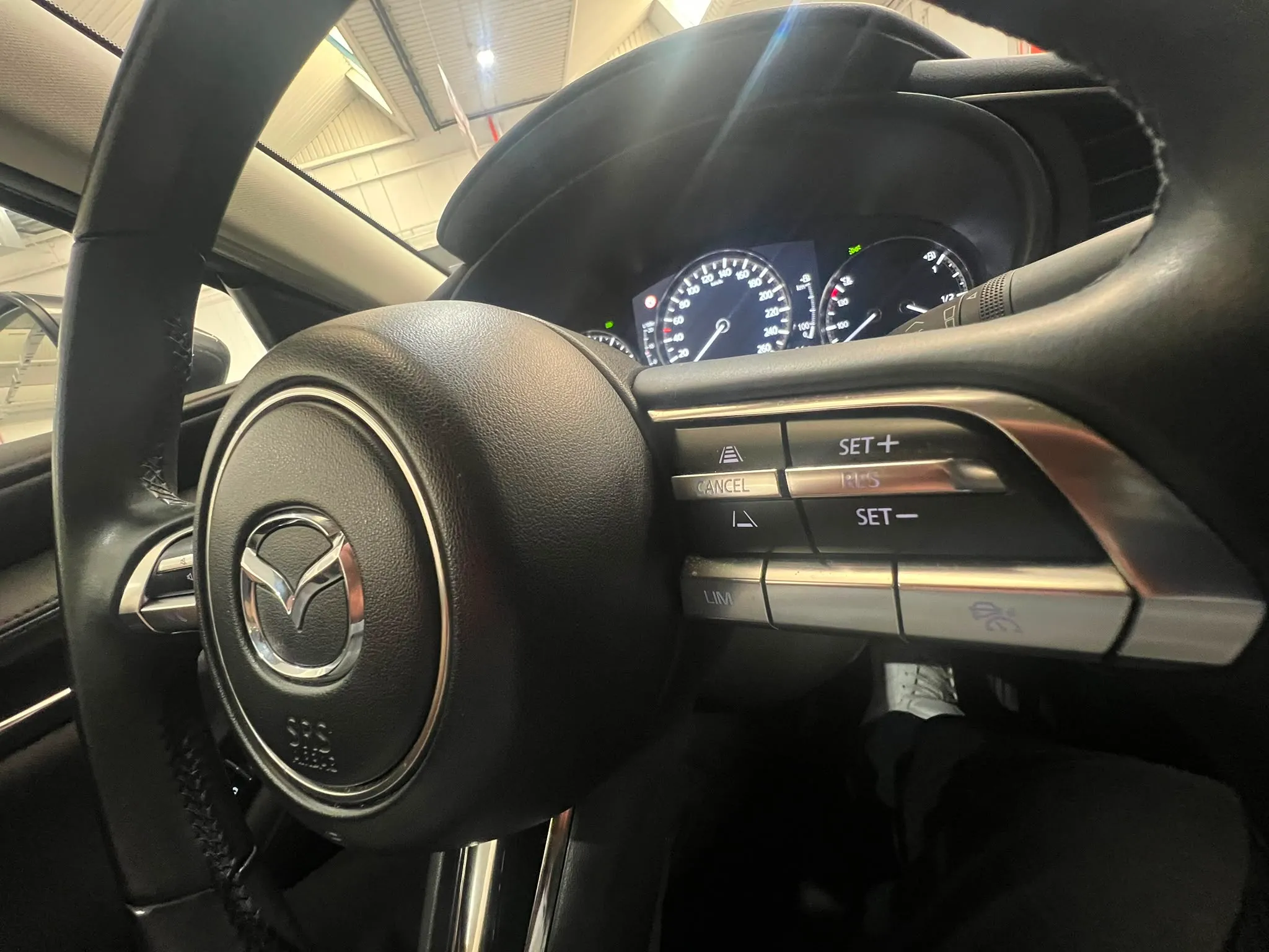 Mazda Mazda3 2.0 e-Skyactiv-G Zenith - foto 14