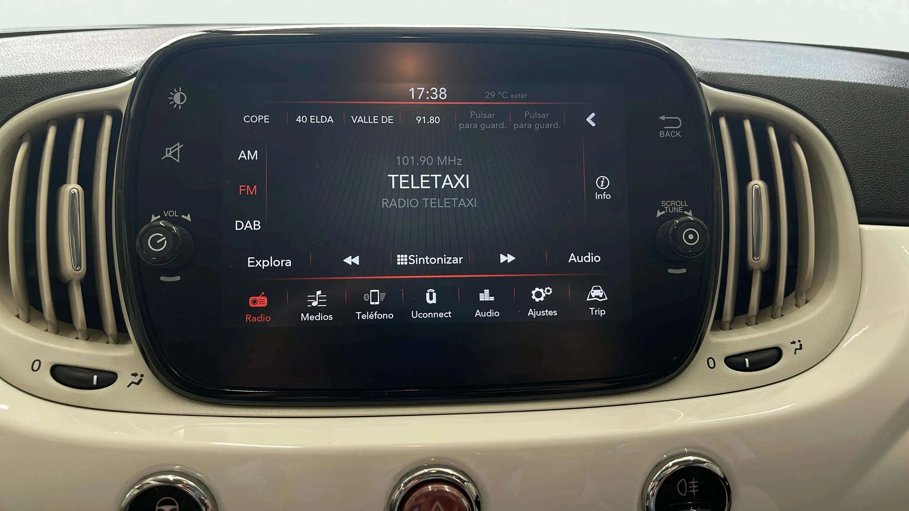 Fiat 500 Dolcevita 1.0 Hybrid - foto 15