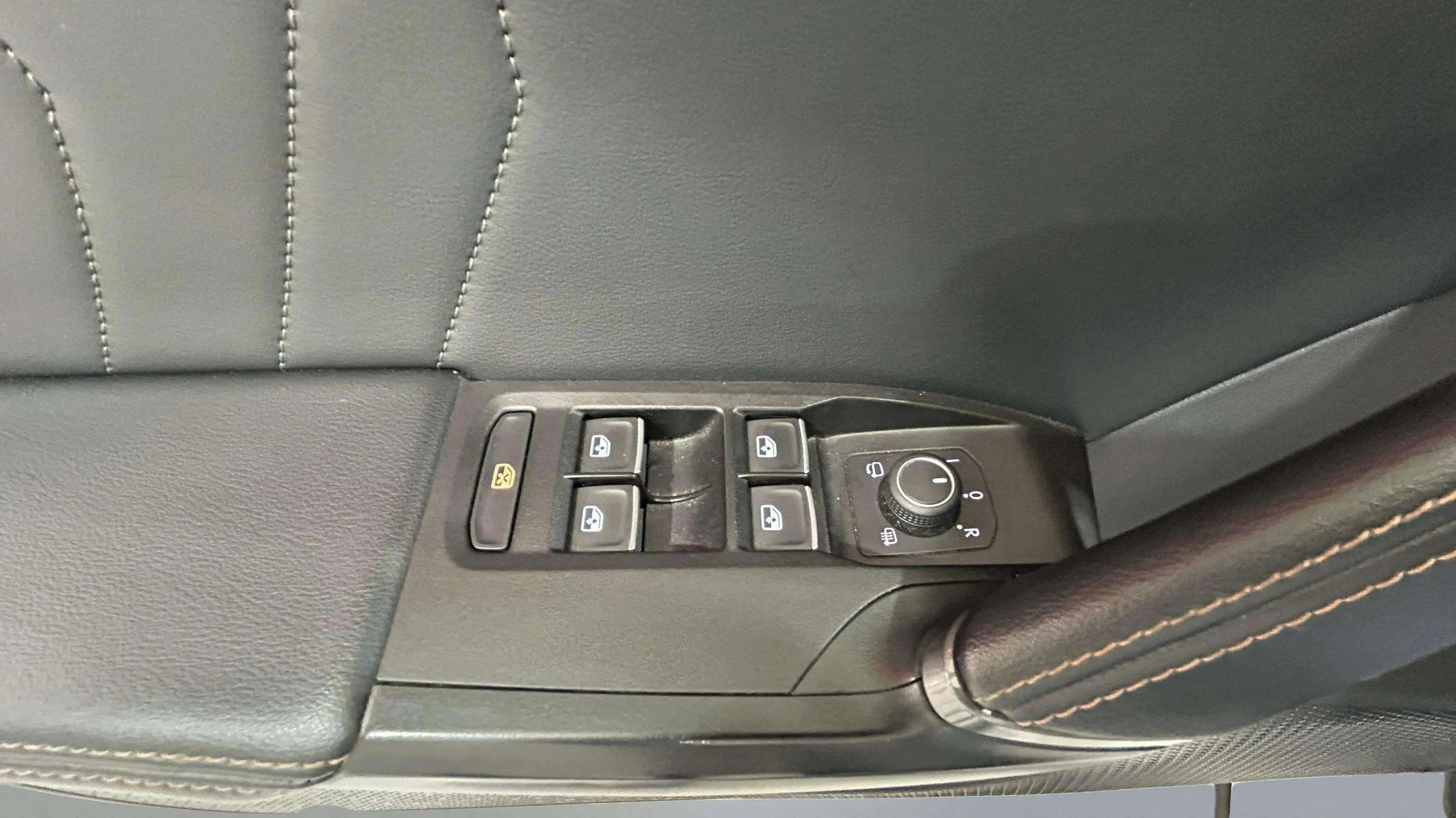 Cupra Formentor 1.5 TSI - foto 19