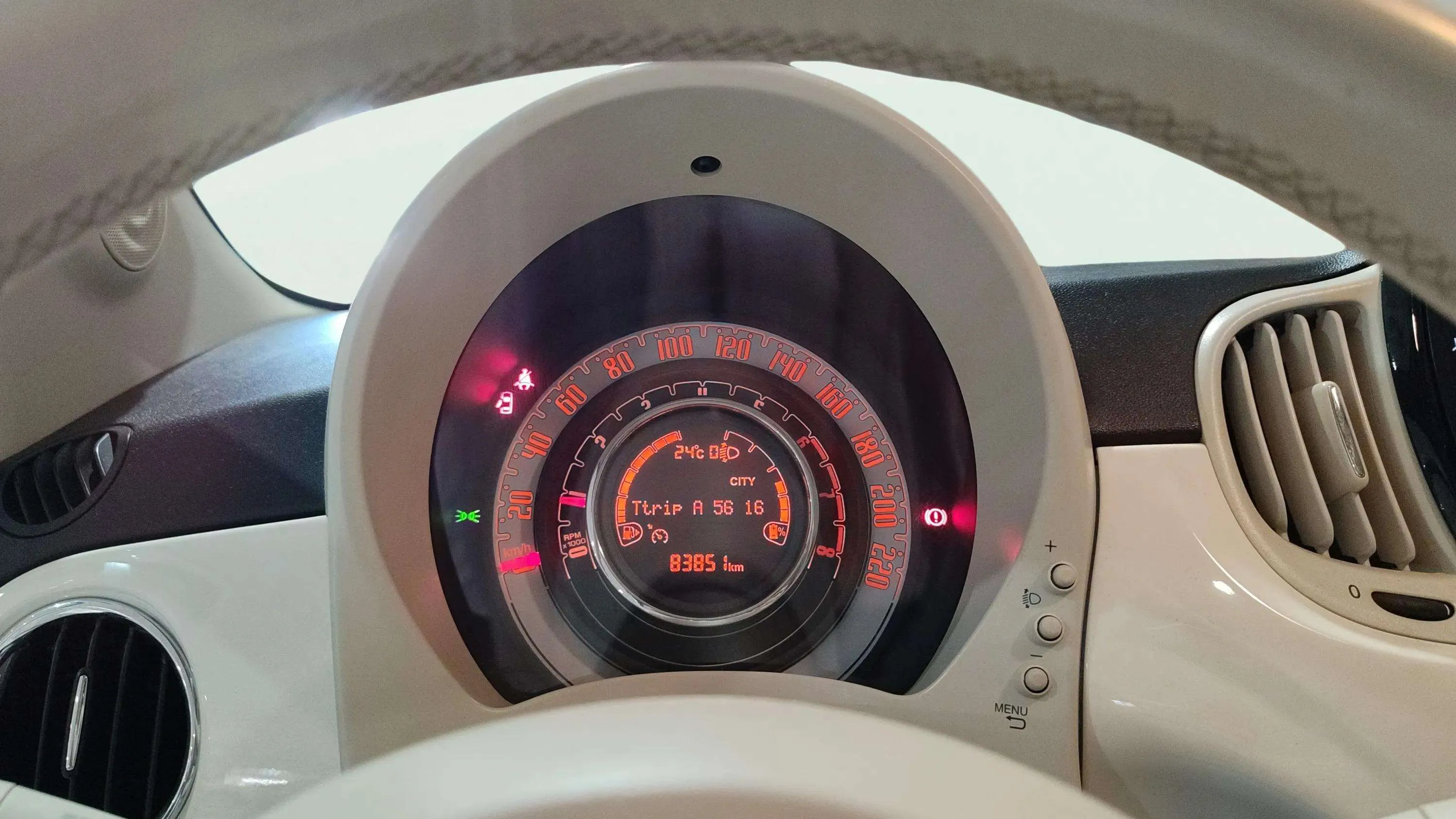 Fiat 500 Dolcevita 1.0 Hybrid - foto 8