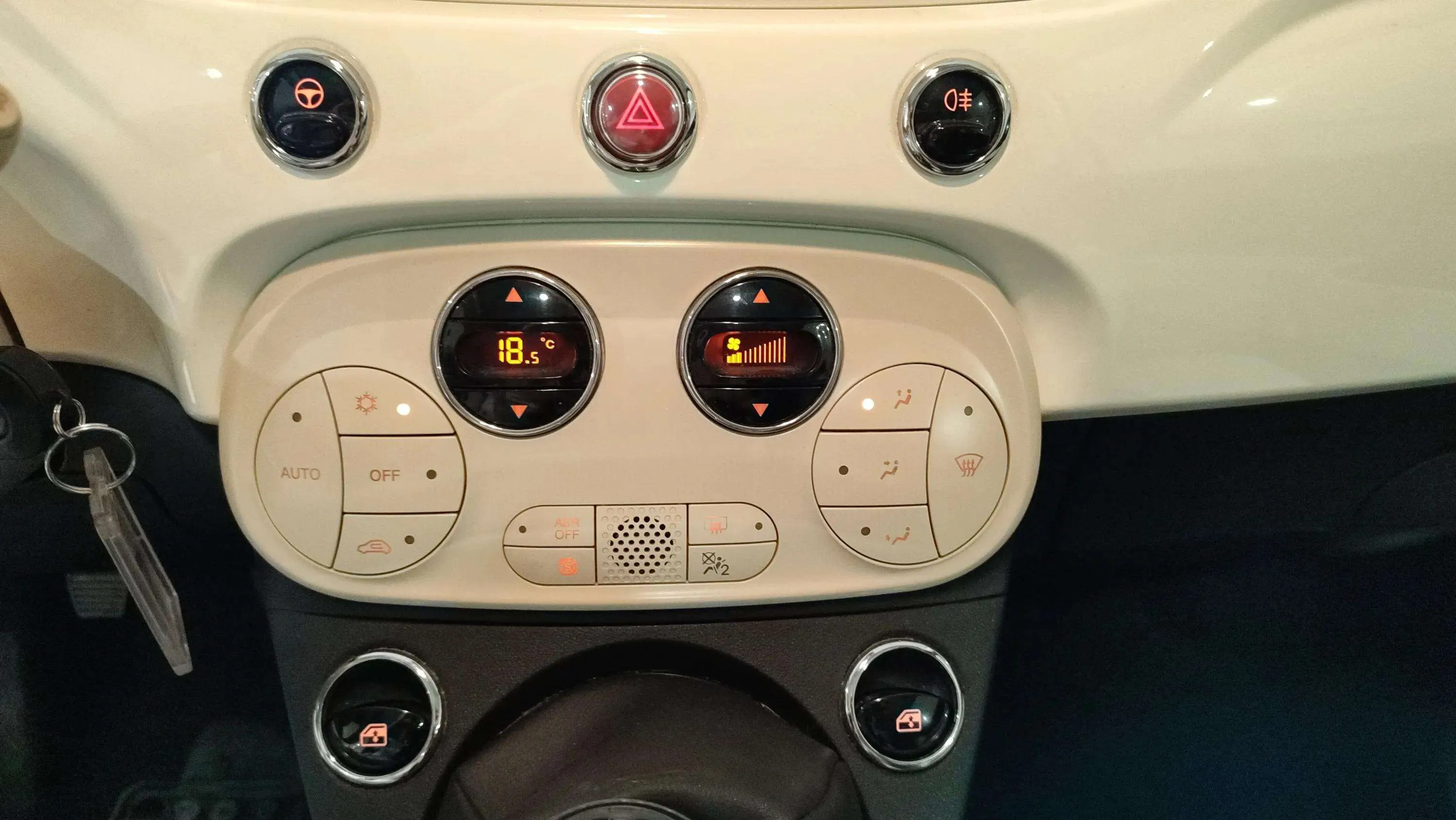 Fiat 500 Dolcevita 1.0 Hybrid - foto 14