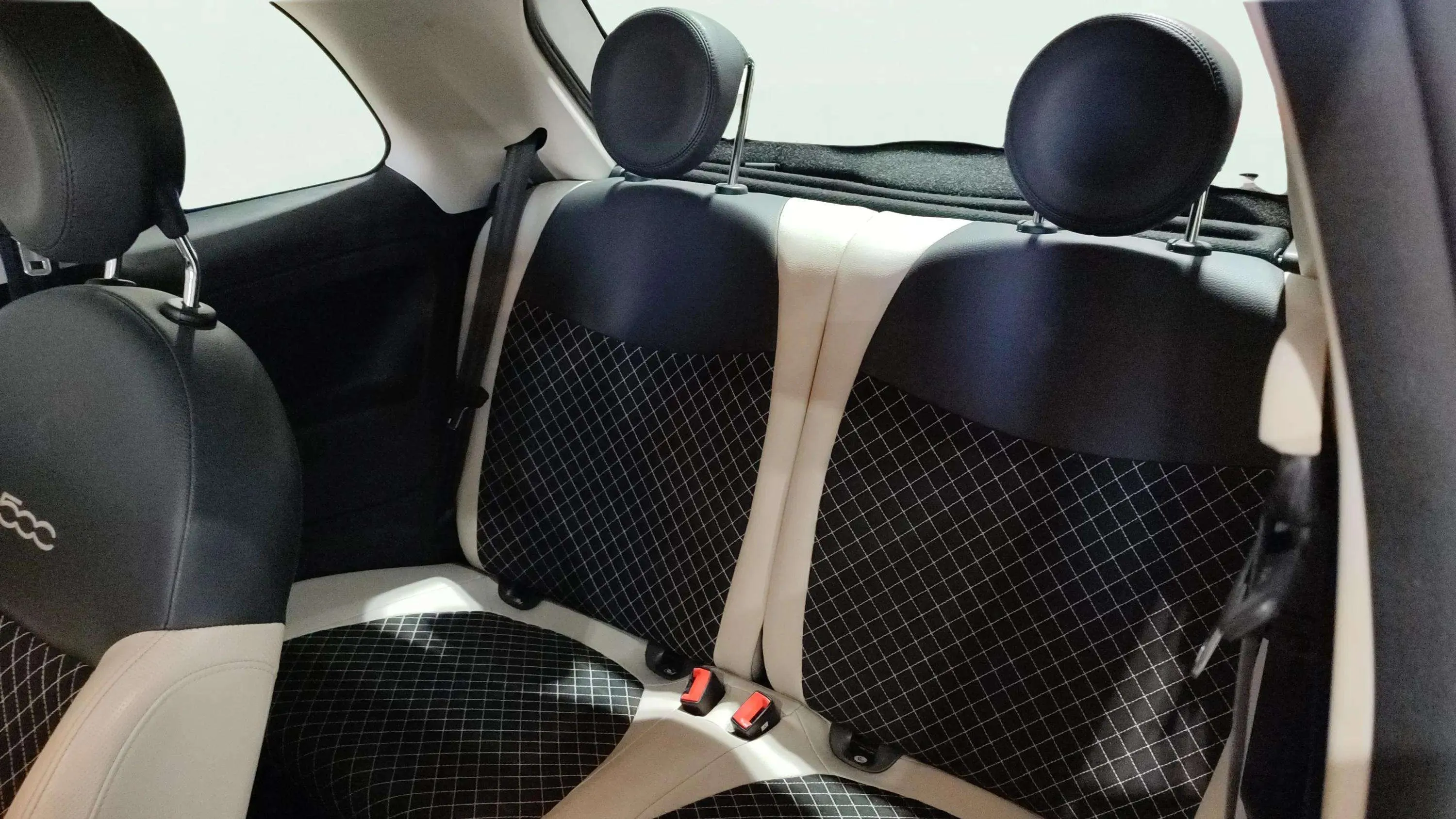 Fiat 500 Dolcevita 1.0 Hybrid - foto 19