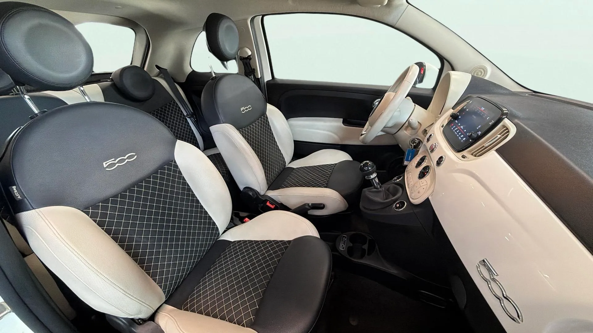 Fiat 500 Dolcevita 1.0 Hybrid - foto 15