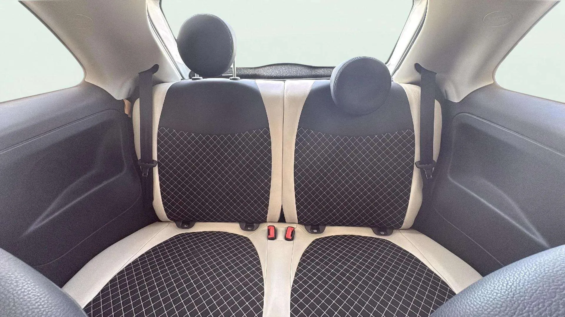 Fiat 500 Dolcevita 1.0 Hybrid - foto 13
