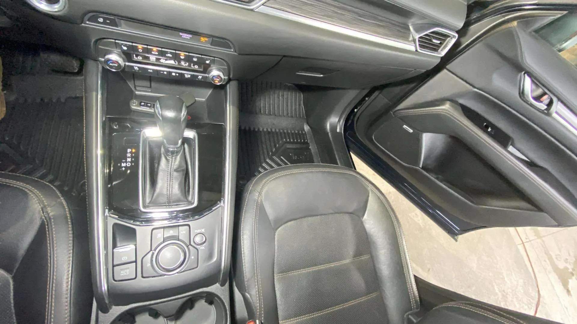 Mazda CX-5 2.2 D AWD Zenith - foto 28