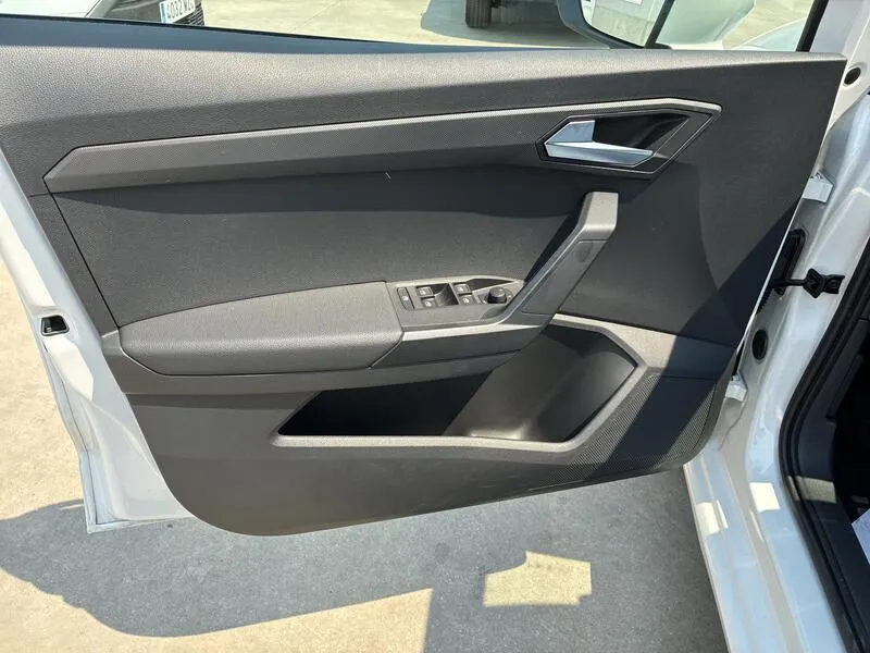 SEAT Ibiza 1.0 TSI Style Plus - foto 19