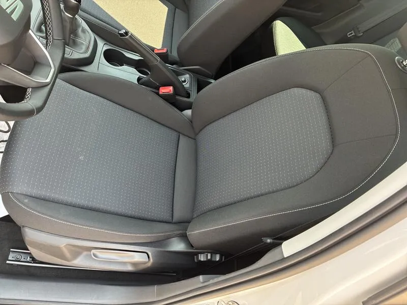 SEAT Ibiza 1.0 TSI Style Plus - foto 21
