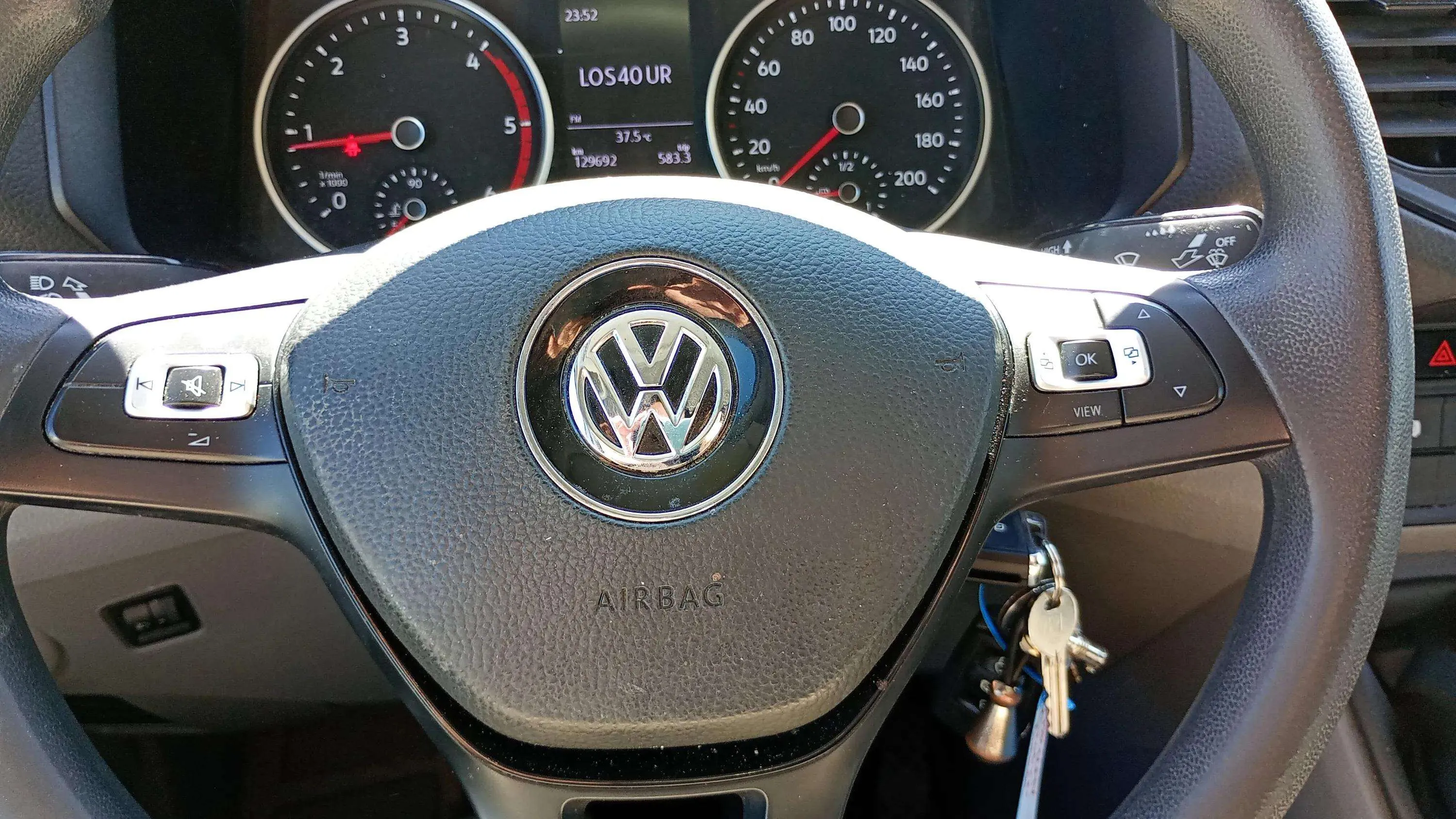 Volkswagen Crafter 30 Furgón BM TA L3H3 2.0TDI - foto 9