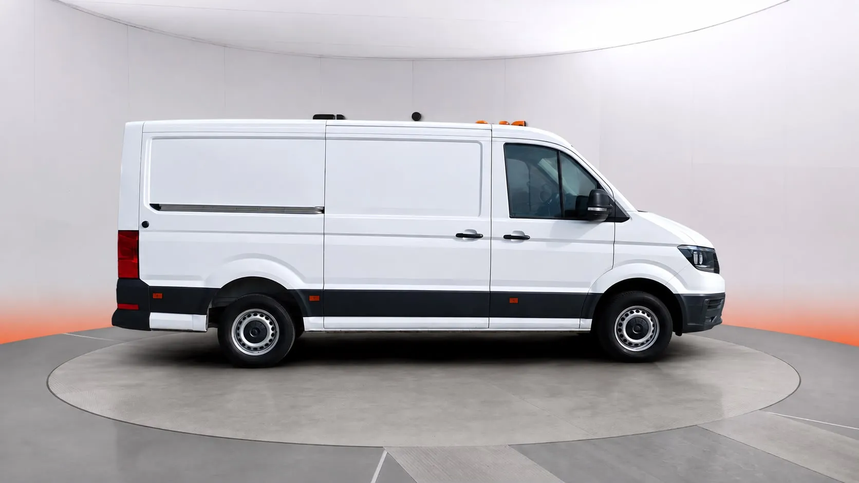 Volkswagen Crafter 30 Furgón BM TA L3H3 2.0TDI - foto 2