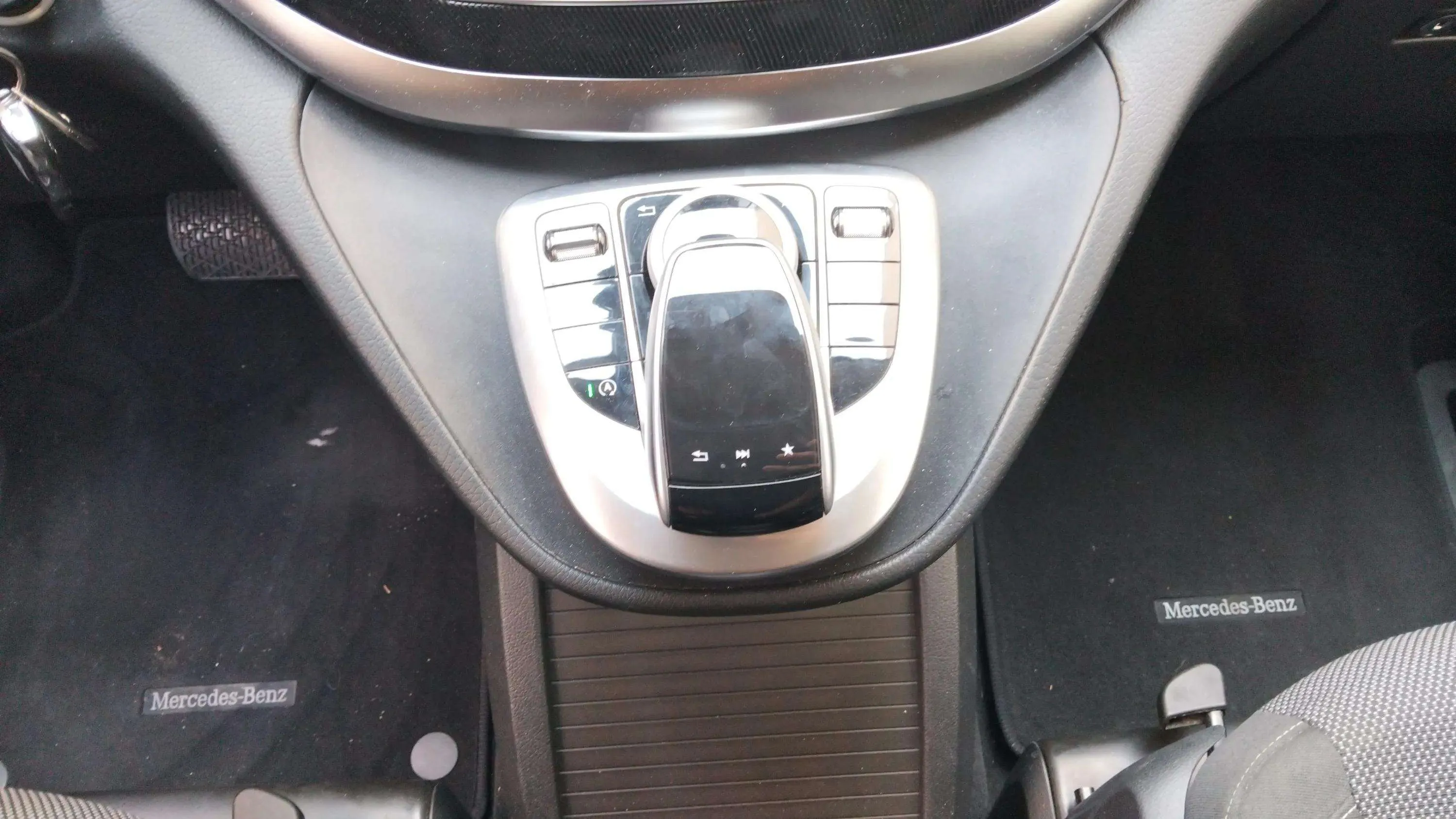 Mercedes-Benz Clase V 220 d Avantgarde Extralargo - foto 6
