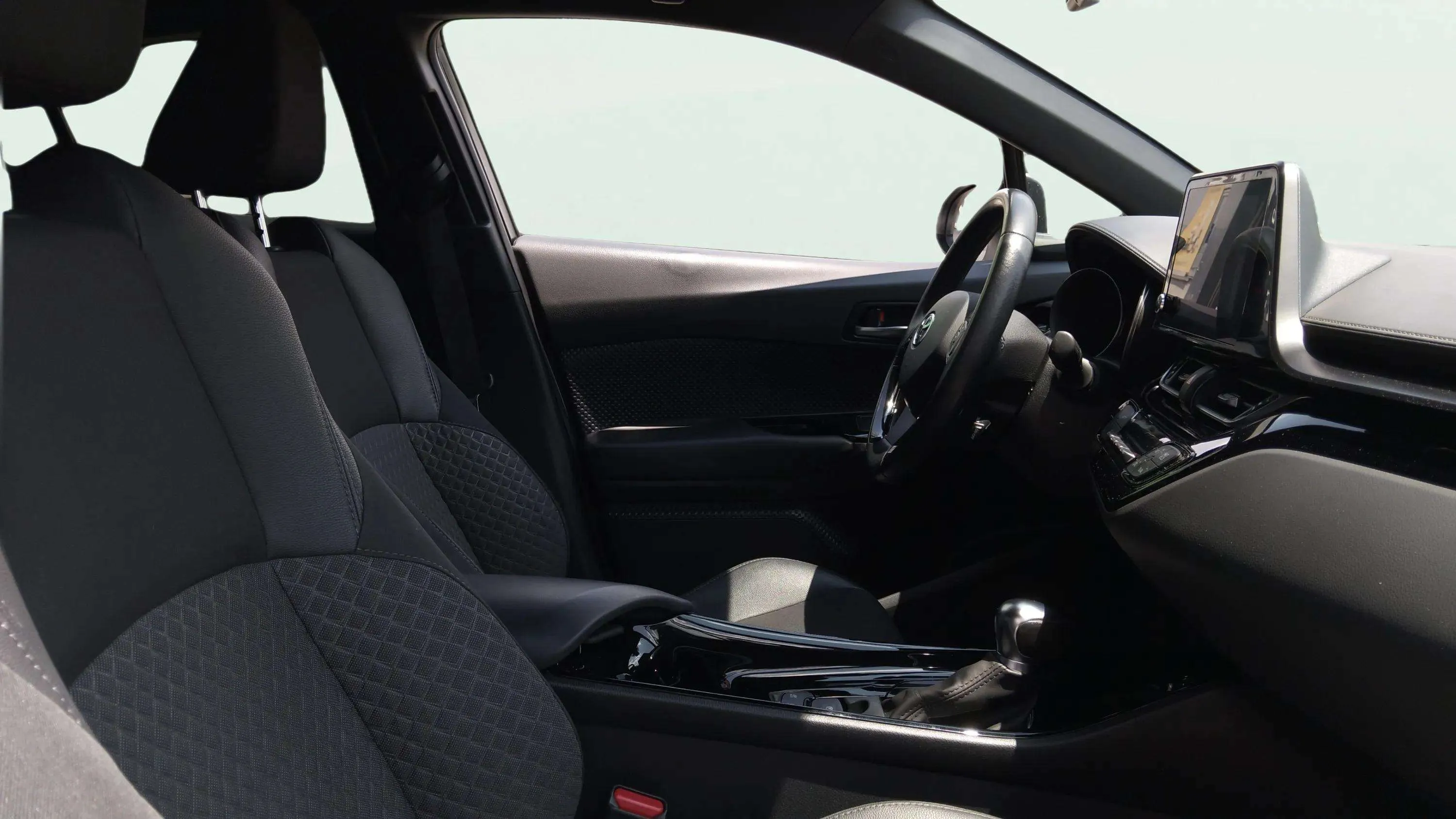 Toyota C-HR 1.8 125H Advance - foto 11