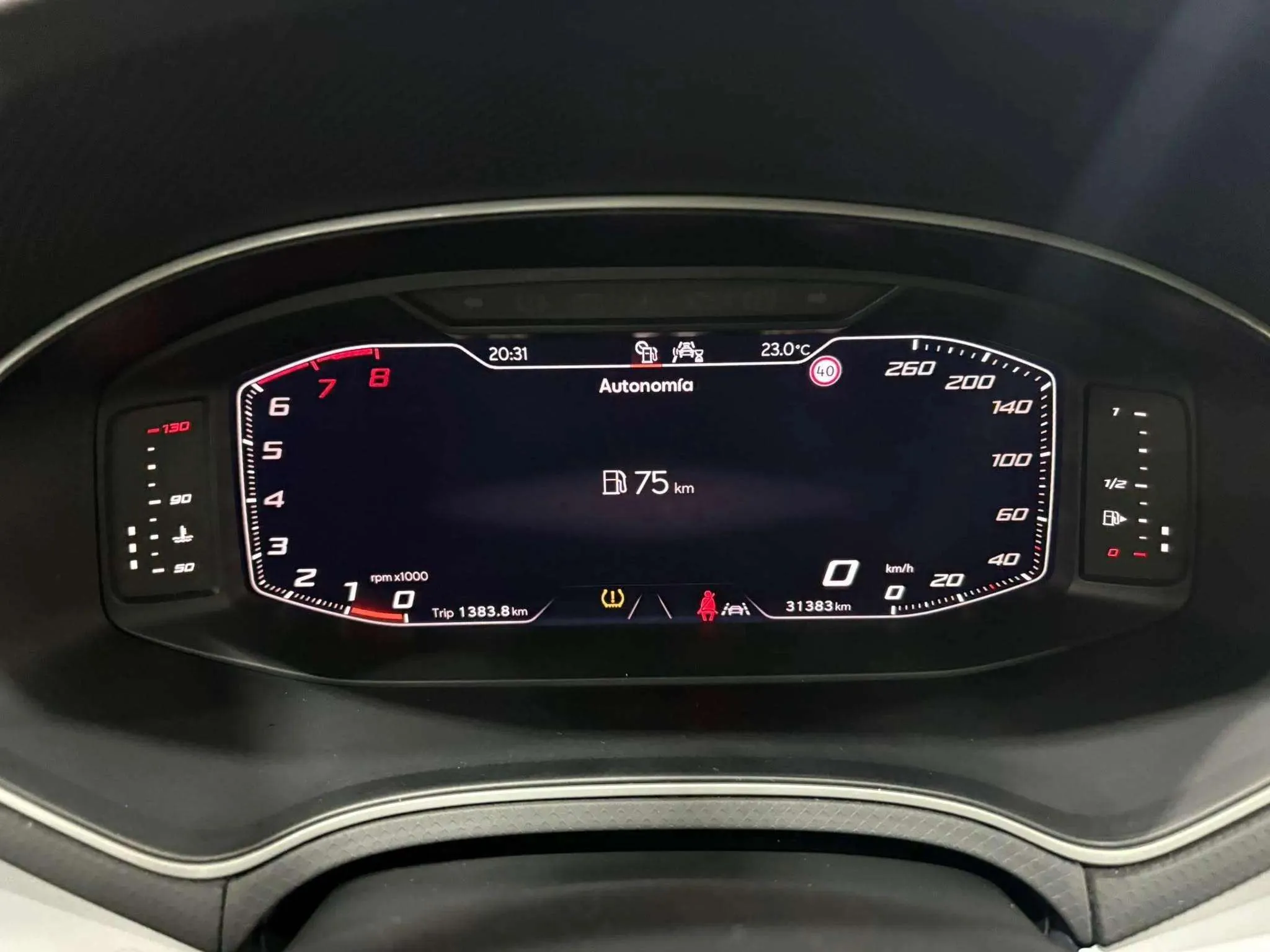 SEAT Arona 1.0 TSI DSG FR Limited Ed - foto 8