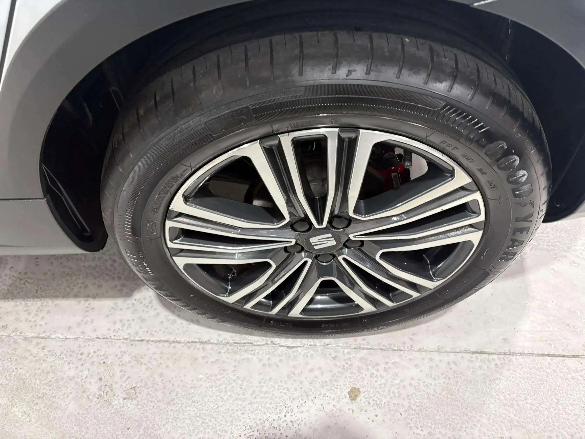SEAT Arona 1.0 TSI DSG FR Limited Ed - foto 22