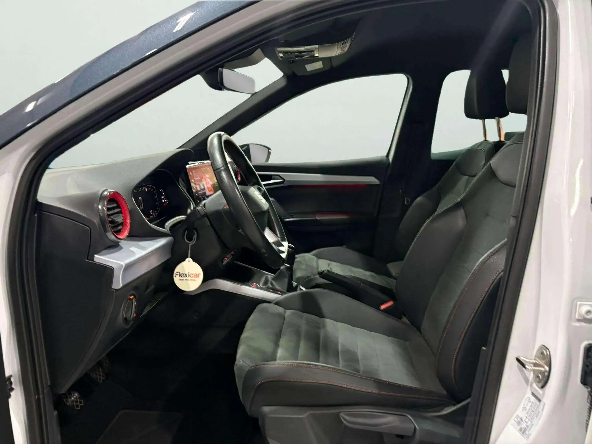 SEAT Arona 1.0 TSI DSG FR Limited Ed - foto 16